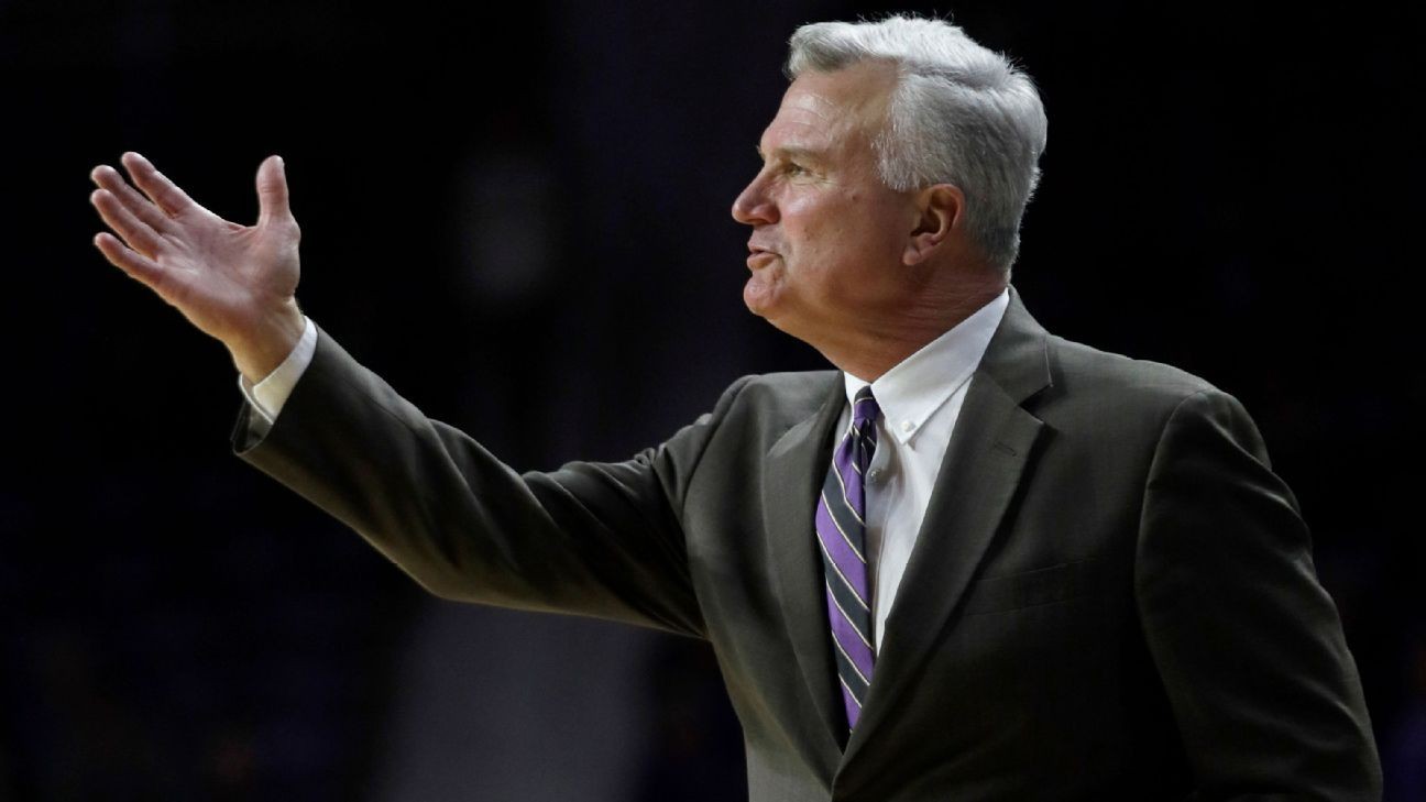 Bruce er stepping down as Kansas State men's basketball coach