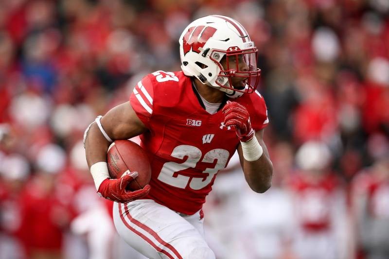 Ranking Top Running Backs in College Football