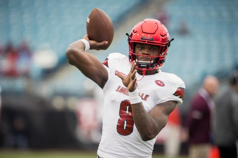 Former Louisville quarterback Lamar Jackson reiterated his belief Friday th...