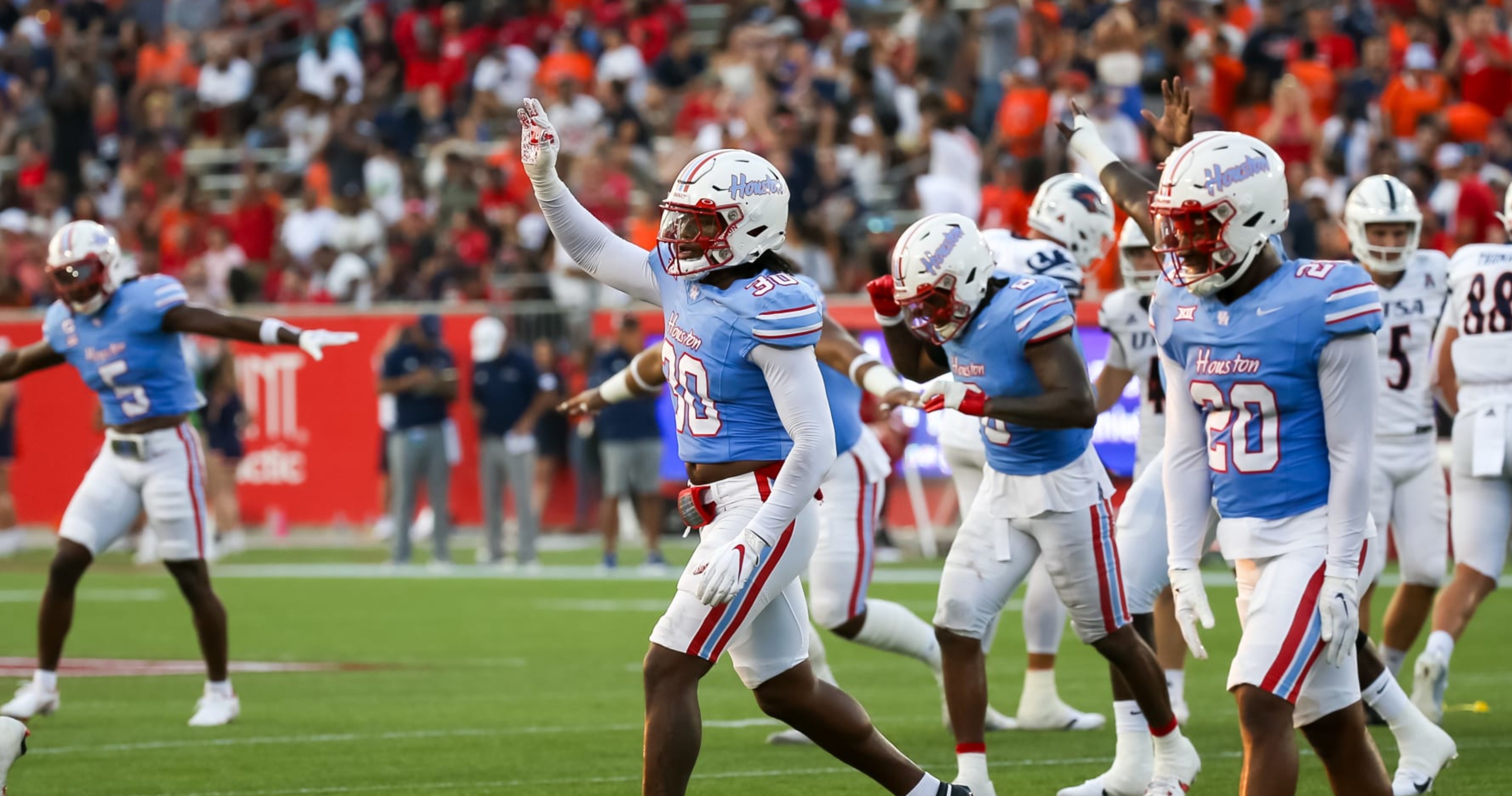 NFL Sends Houston Cougars CeaseandDesist Letter Over OilersThemed