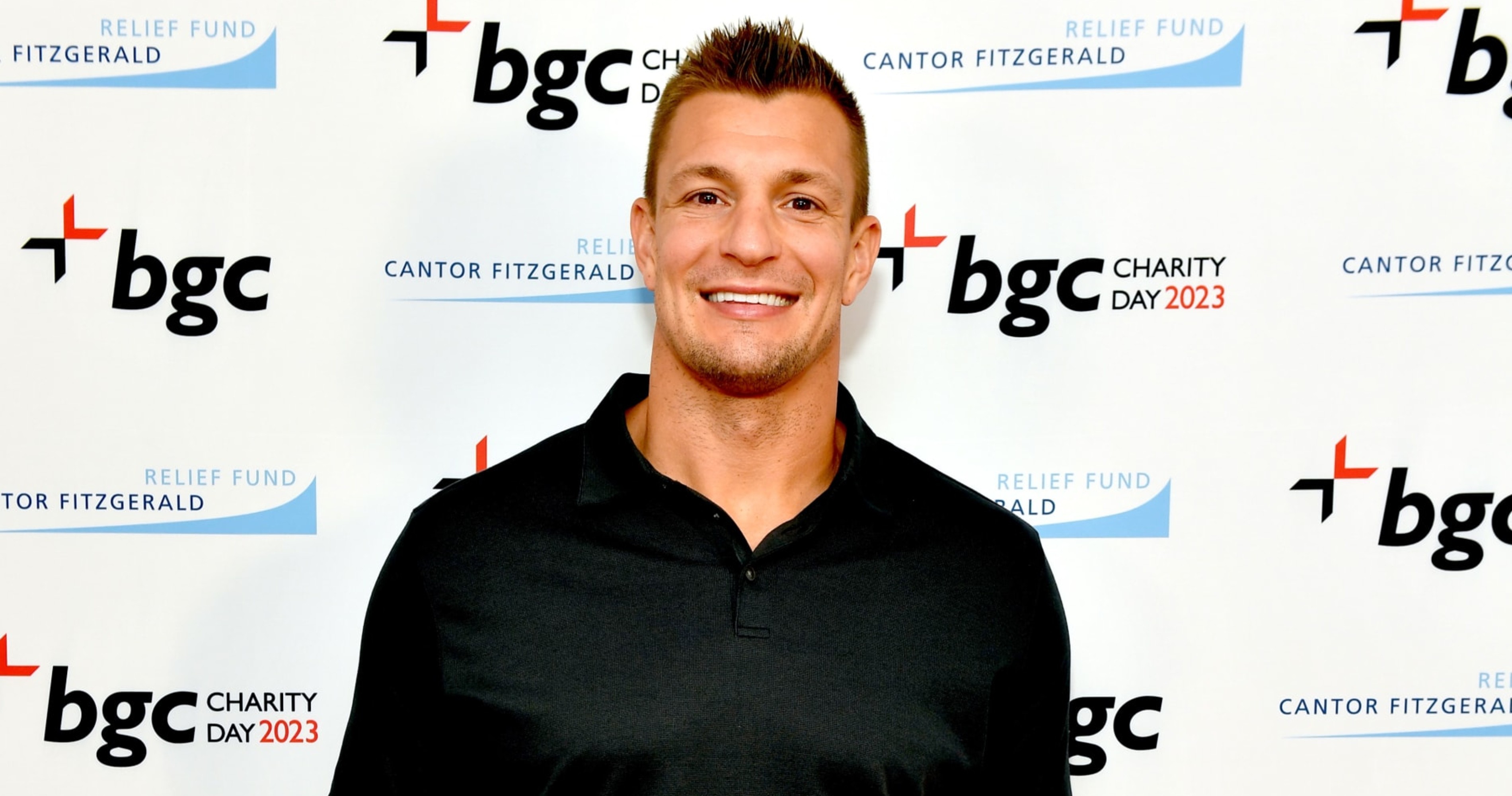 NFL Legend Rob Gronkowski Named As Host Of 2023 LA Bowl; Replaces Jimmy ...