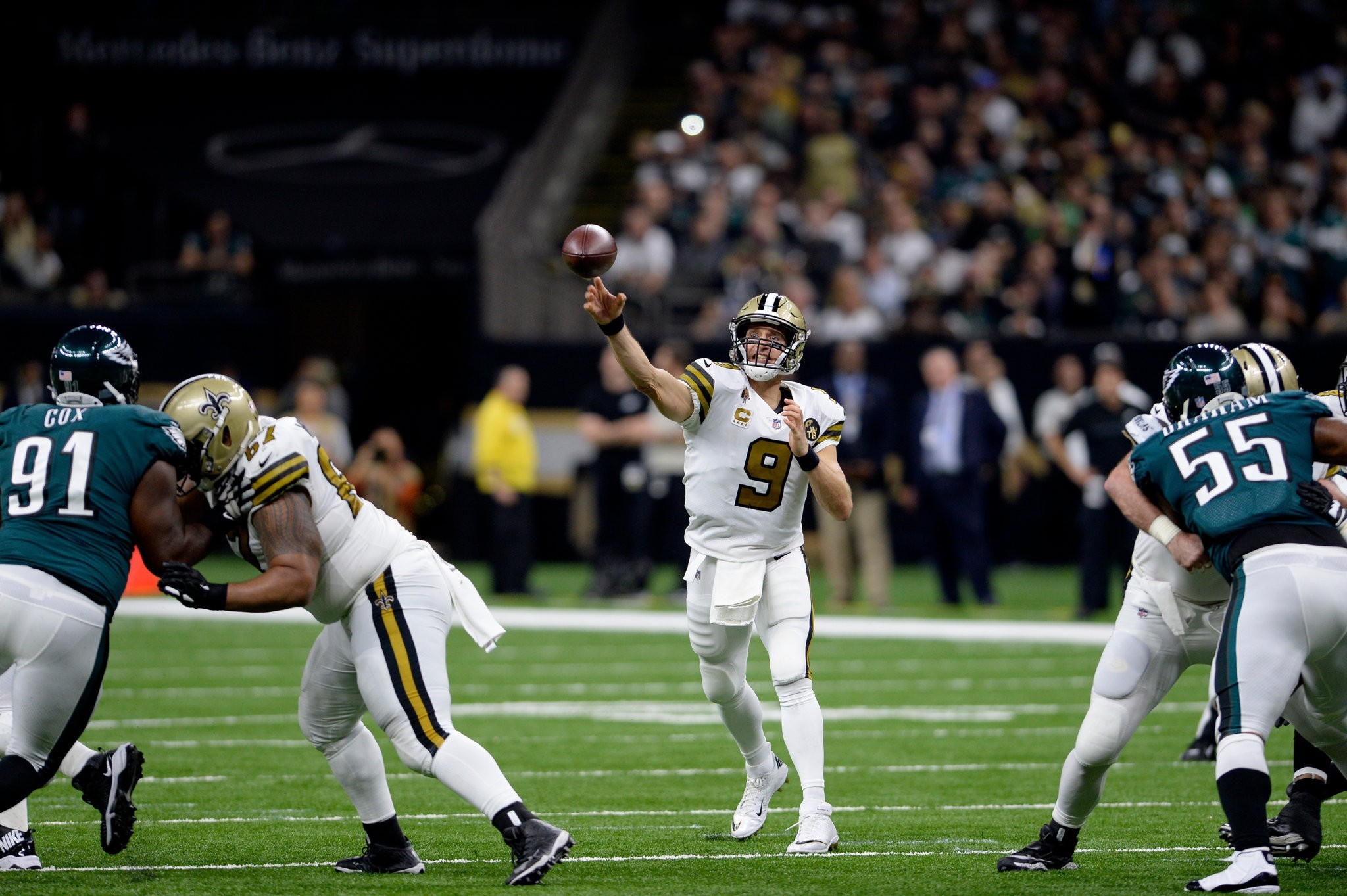 New Orleans Saints Show Eagles No Mercy in 41Point Win