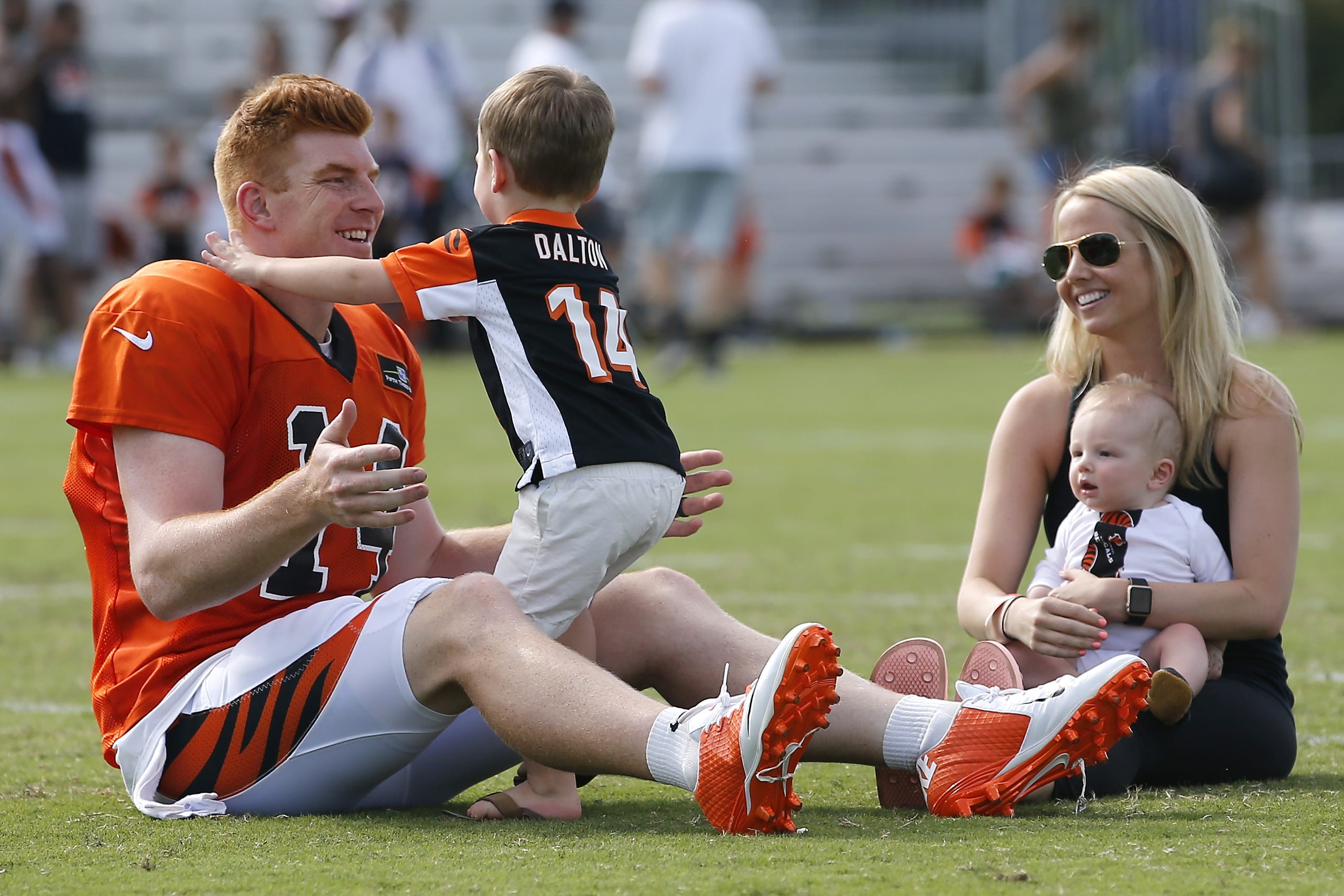 Bengals' Mike Brown mum on contract with QB Joe Burrow