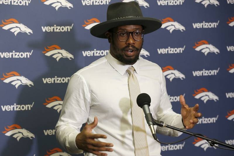 Von Miller to Join NBC's 2019 Kentucky Derby Coverage as Lifestyle