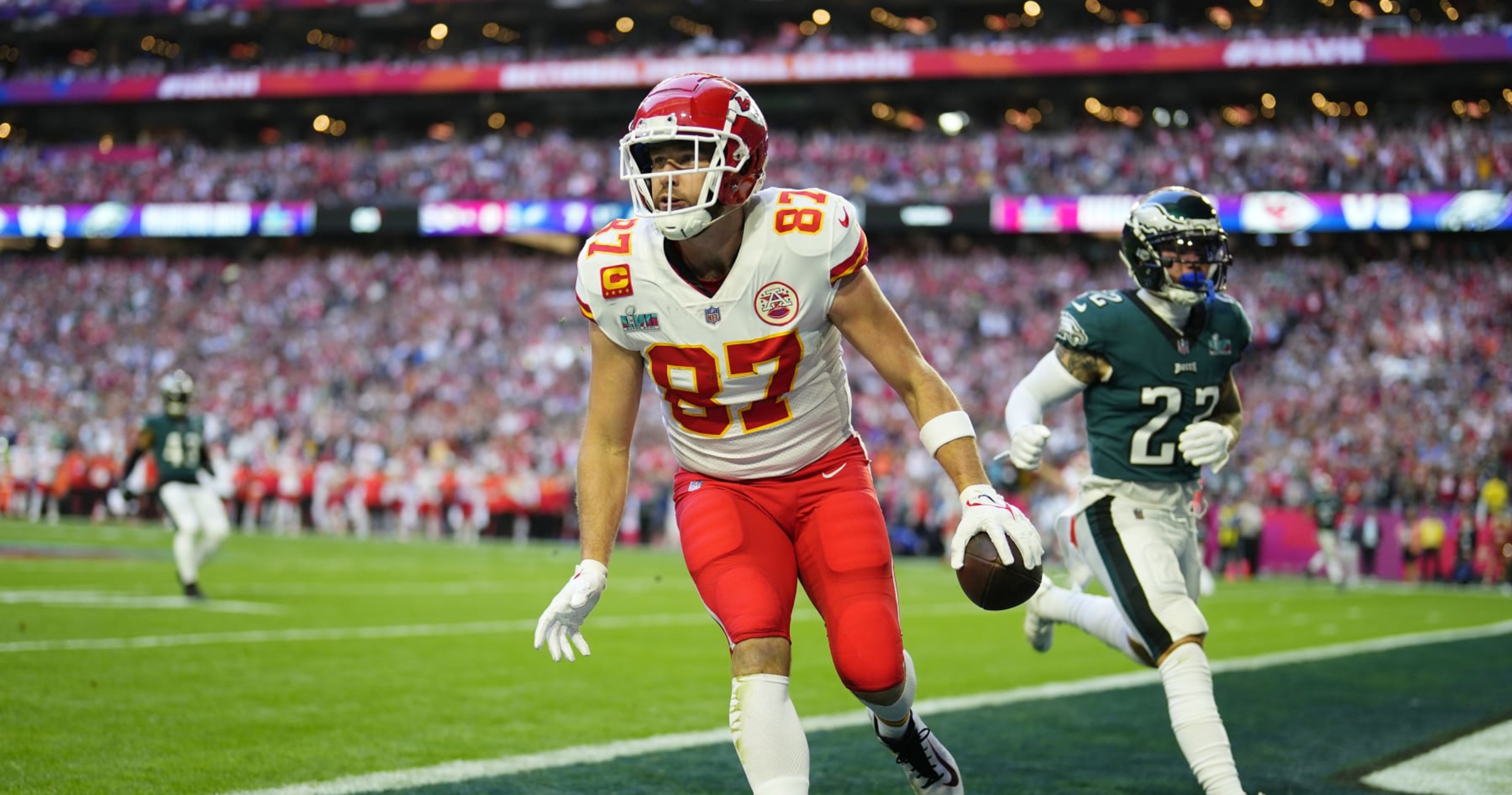 Chiefs Travis Kelce Passes Rob Gronkowski For 2nd Place In Nfl Playoff Td Catches