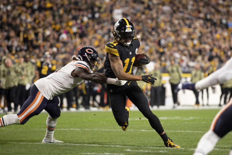 Steelers' Chase Claypool To Undergo MRI After Suffering Toe Injury Vs ...