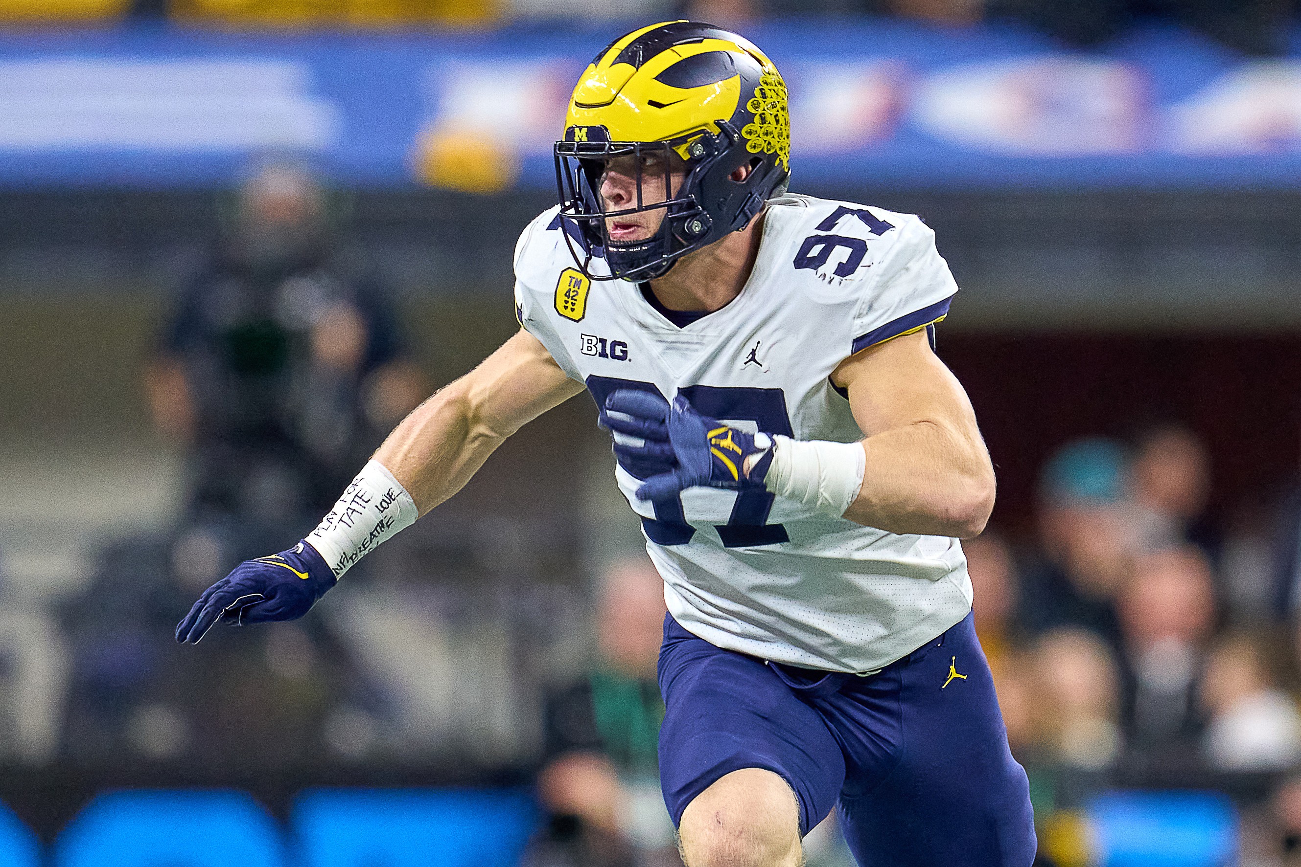 Possible No. 1 Overall Pick Aidan Hutchinson Declares For 2022 NFL Draft