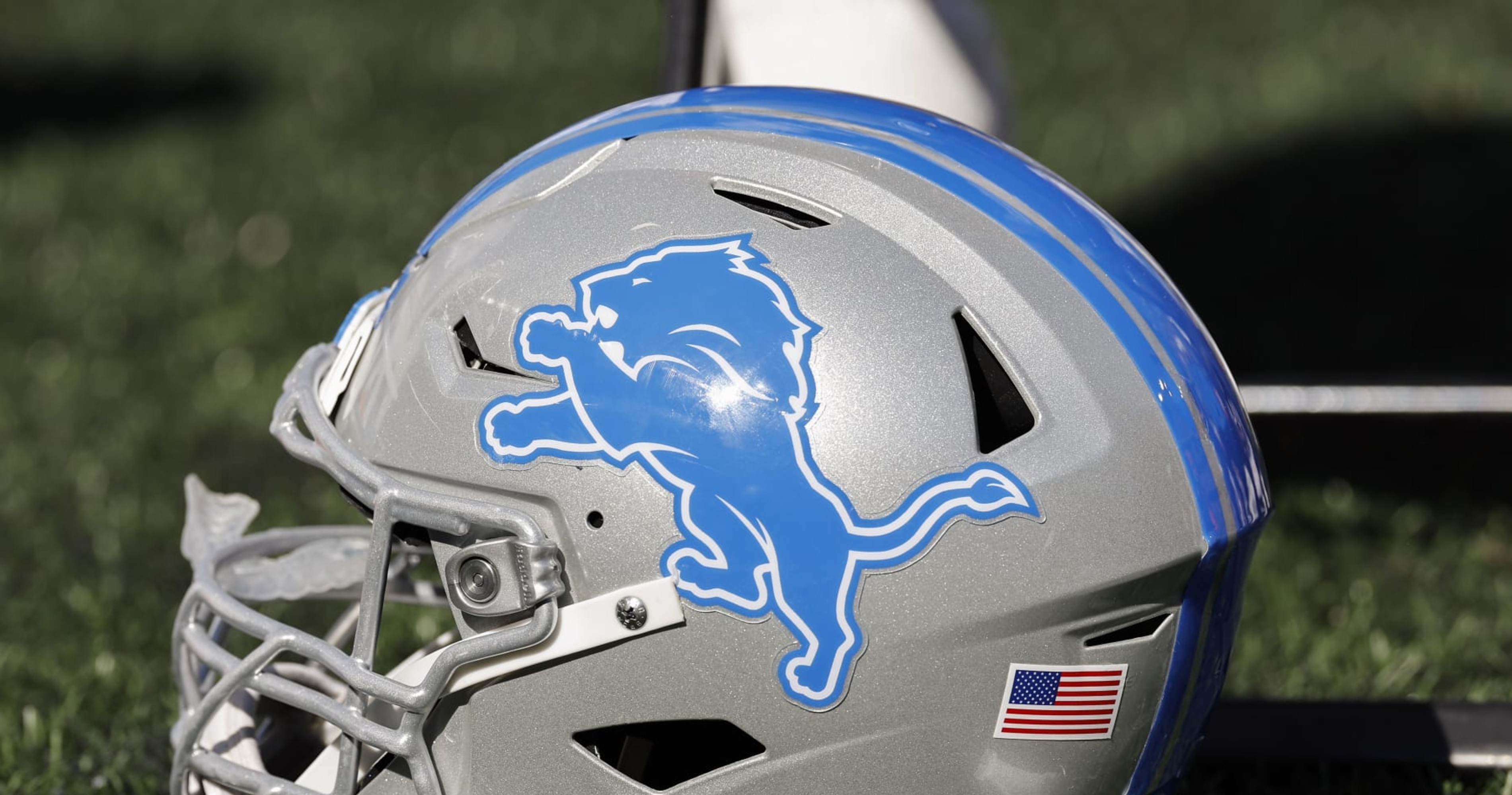 Video: Lions Reveal Alternate Helmet to Be Worn with Grey Uniforms for 2023-24  Season