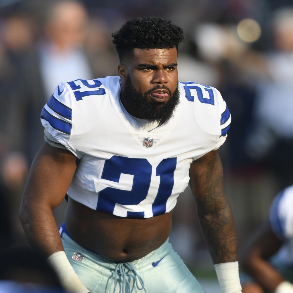 Twitter Reacts To Ezekiel Elliott's 6-Game Suspension From NFL