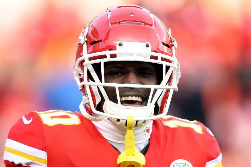 Tyreek Hill, Chiefs Agree to Reported 3Year, 54M Contract Extension