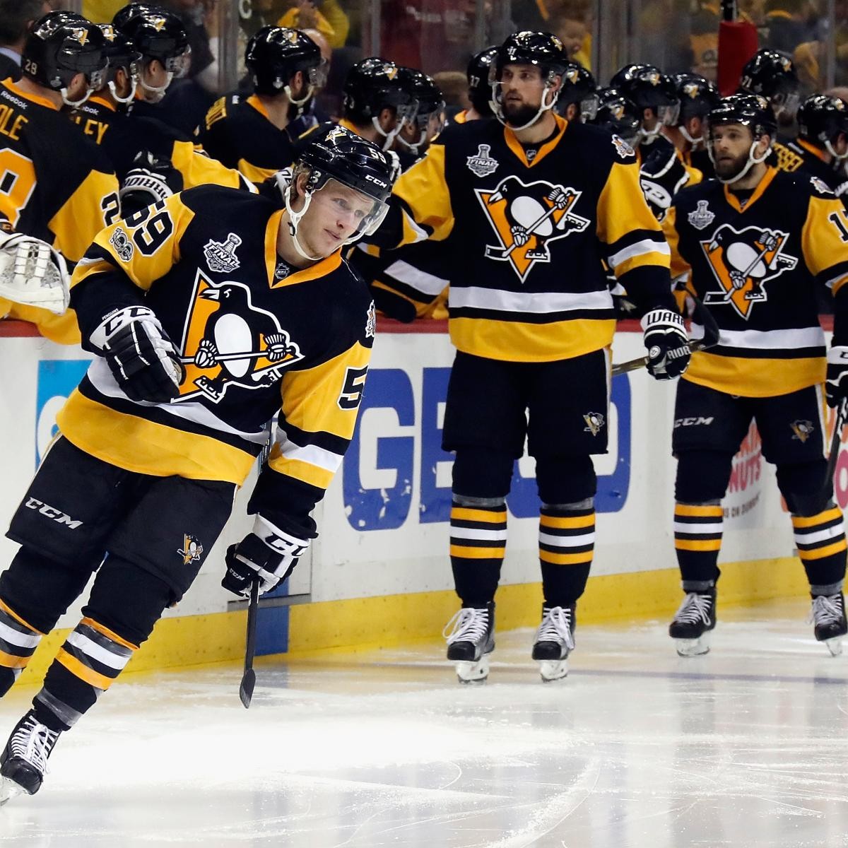 Jake Guentzel Sets NHL Rookie Record with GameWinner in Game 2