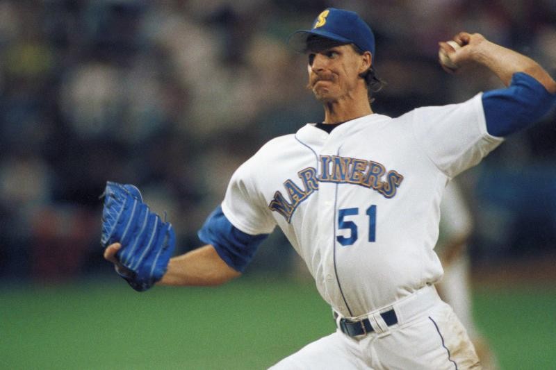 Major League Baseball's Top 10 Starting Pitchers of All Time