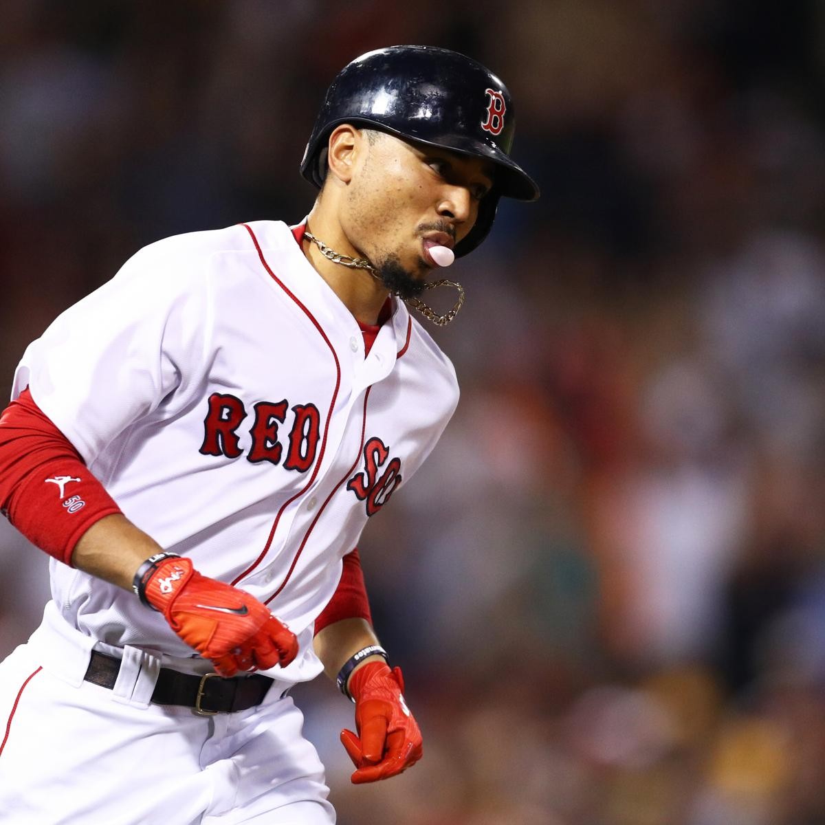 Mookie Betts St Player In Red Sox History With In Back To Back