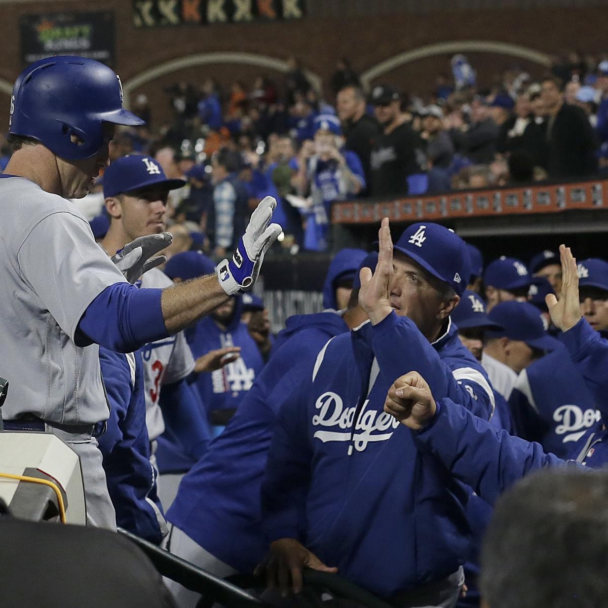 Dodgers Clinch Playoff Berth with 53 Win over Giants