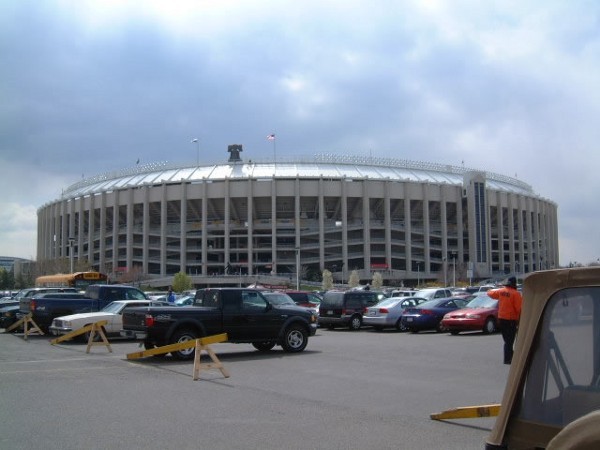 Obama Vows To Free Remaining Veterans Stadium Jail Prisoners Before His