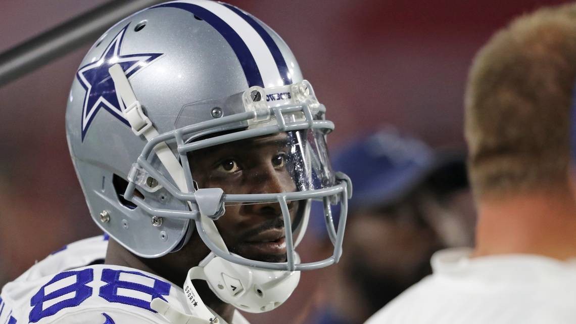 Dallas Cowboys cut wide receiver Dez Bryant