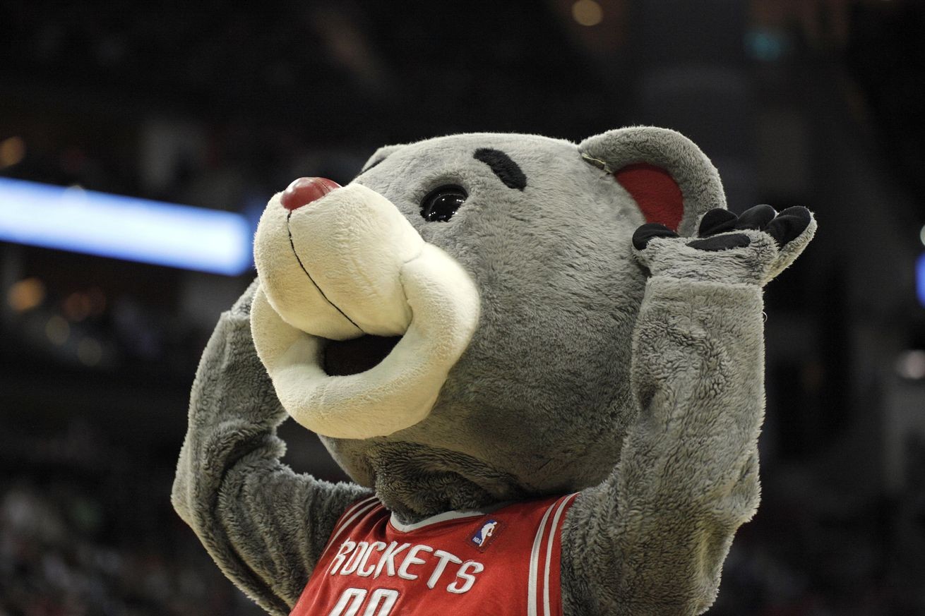 Weird Rockets Video of the Week Clutch the Bear and Cakes to the Face