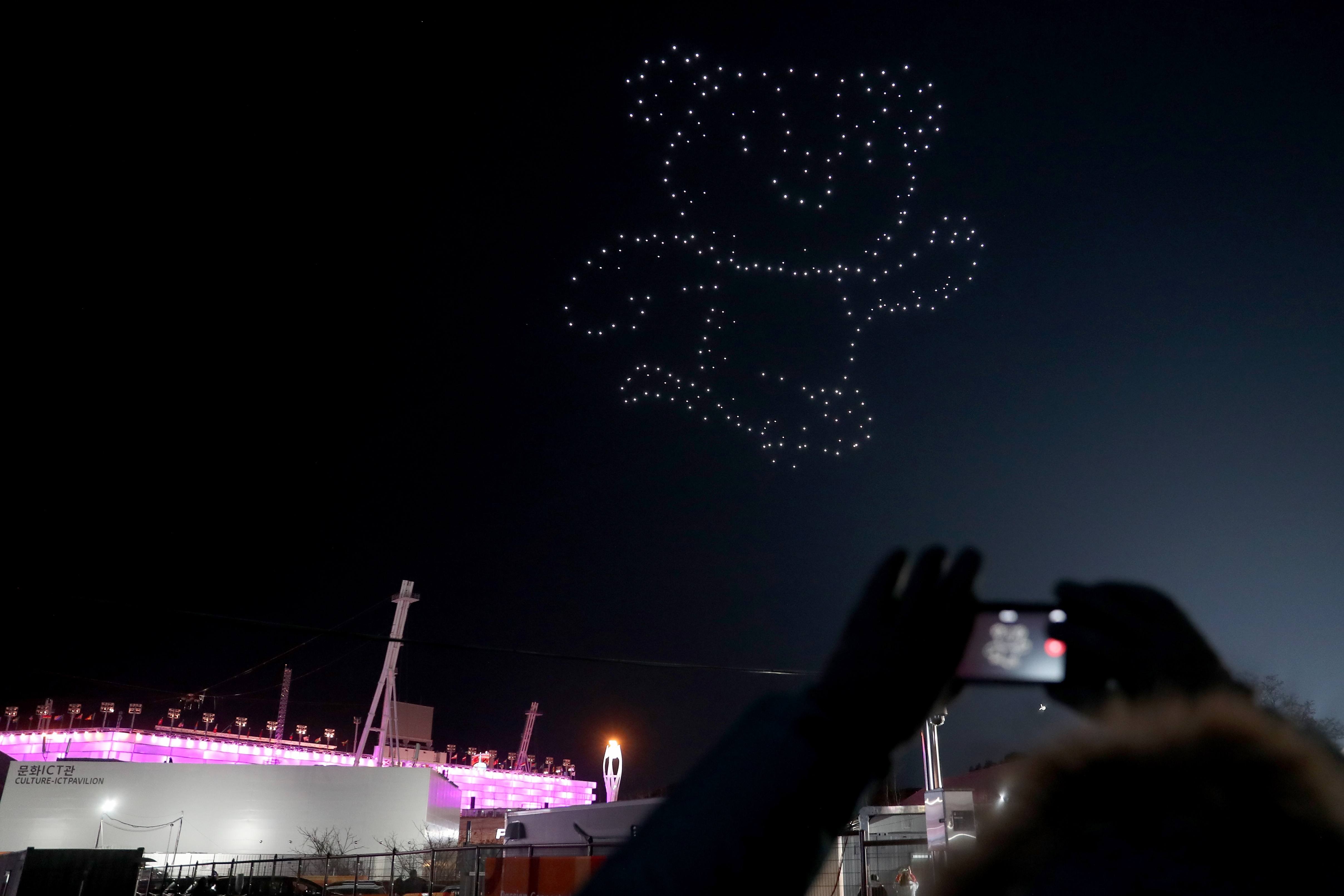 Intel Launched Live Drone Light Show During Olympics Closing Ceremony