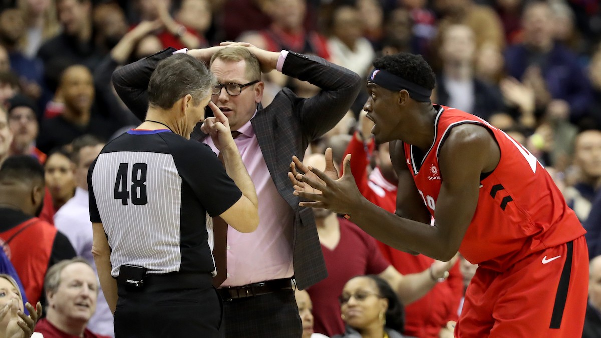 nba-referees-to-bring-back-fan-interaction-on-twitter-during-games