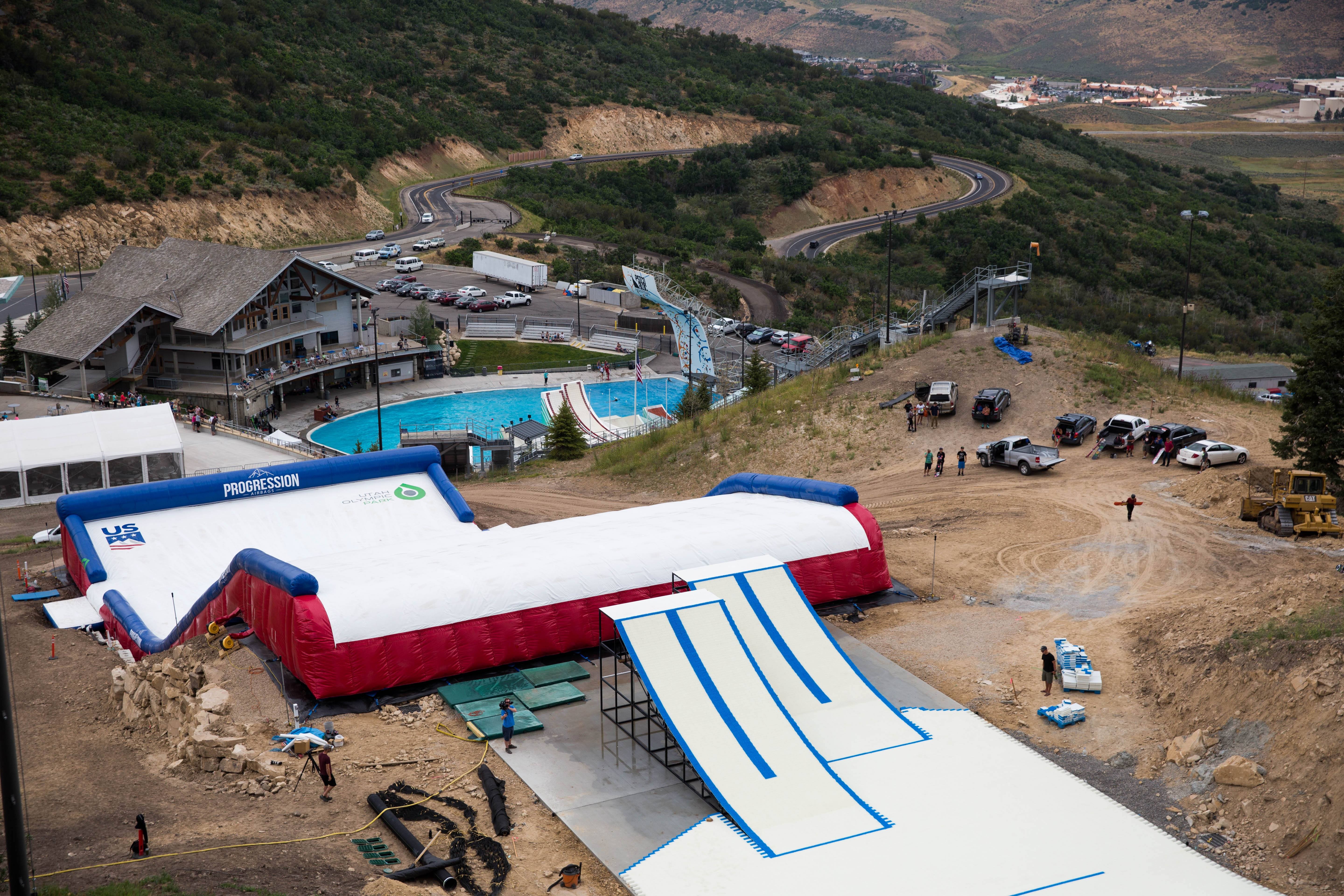 U.S. Ski, Snowboard Jump Teams Increased Training With ‘Big Pillow’
