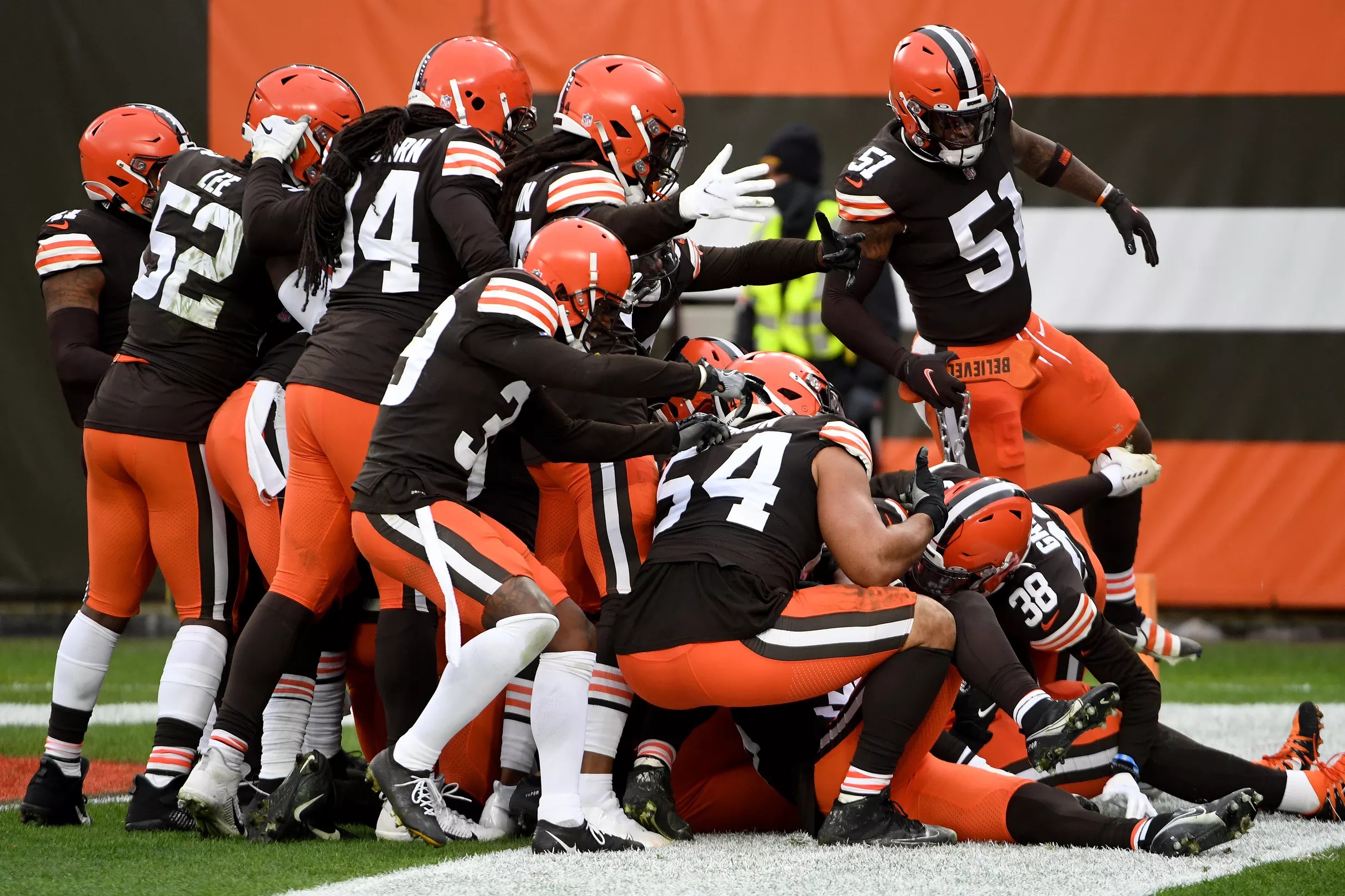 Browns vs. Steelers Final Score: We did it! Cleveland advances to