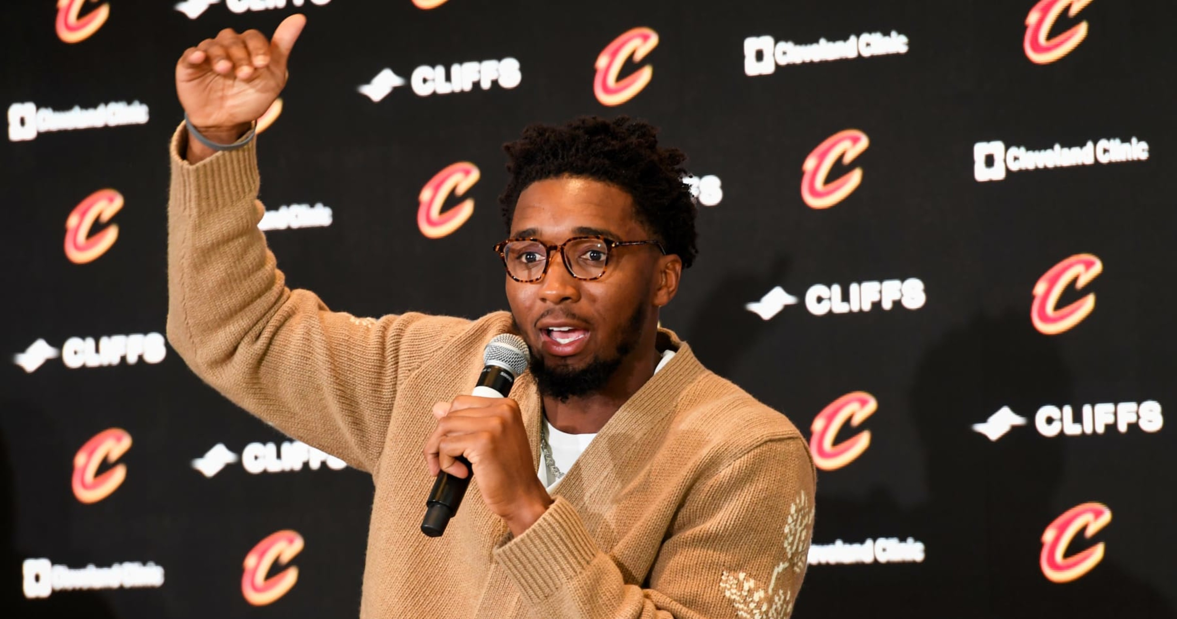 Windhorst Knicks Thought Evan Mobley's Contract Would Limit Cavs