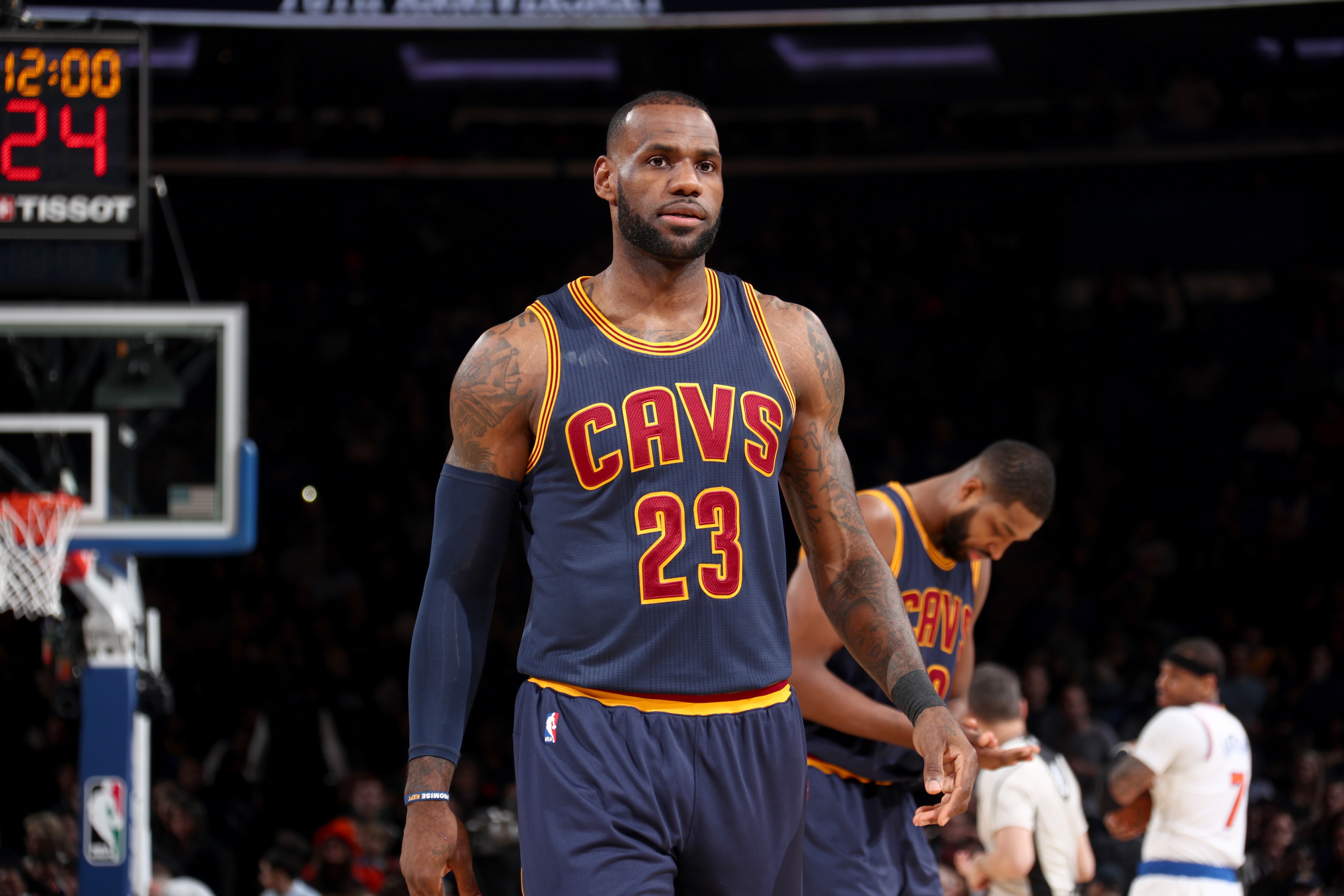 LeBron James Becomes Youngest NBA Player To Reach 28,000 Career Points