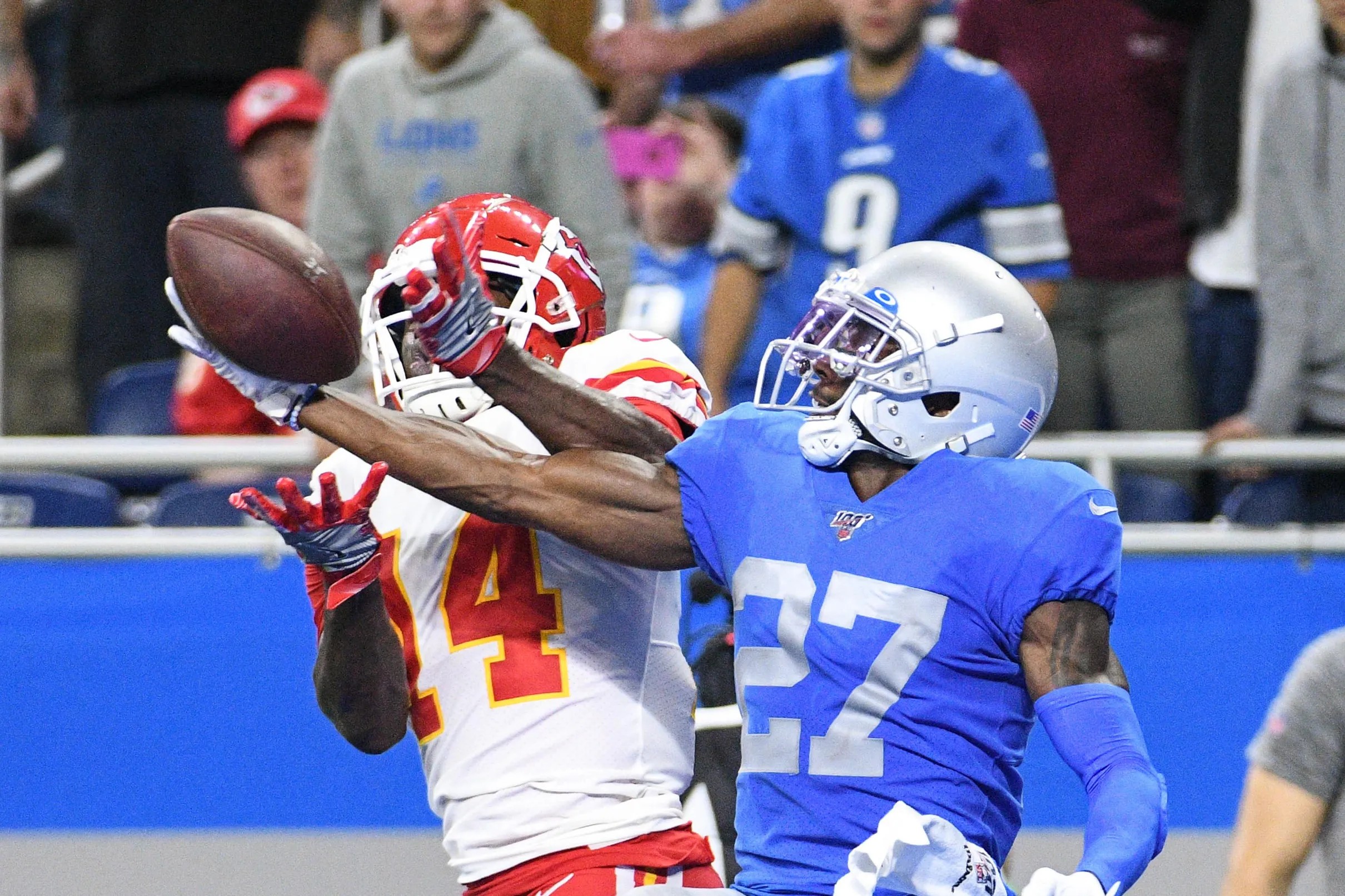 Thursday Night Football picks and live discussion: Lions at