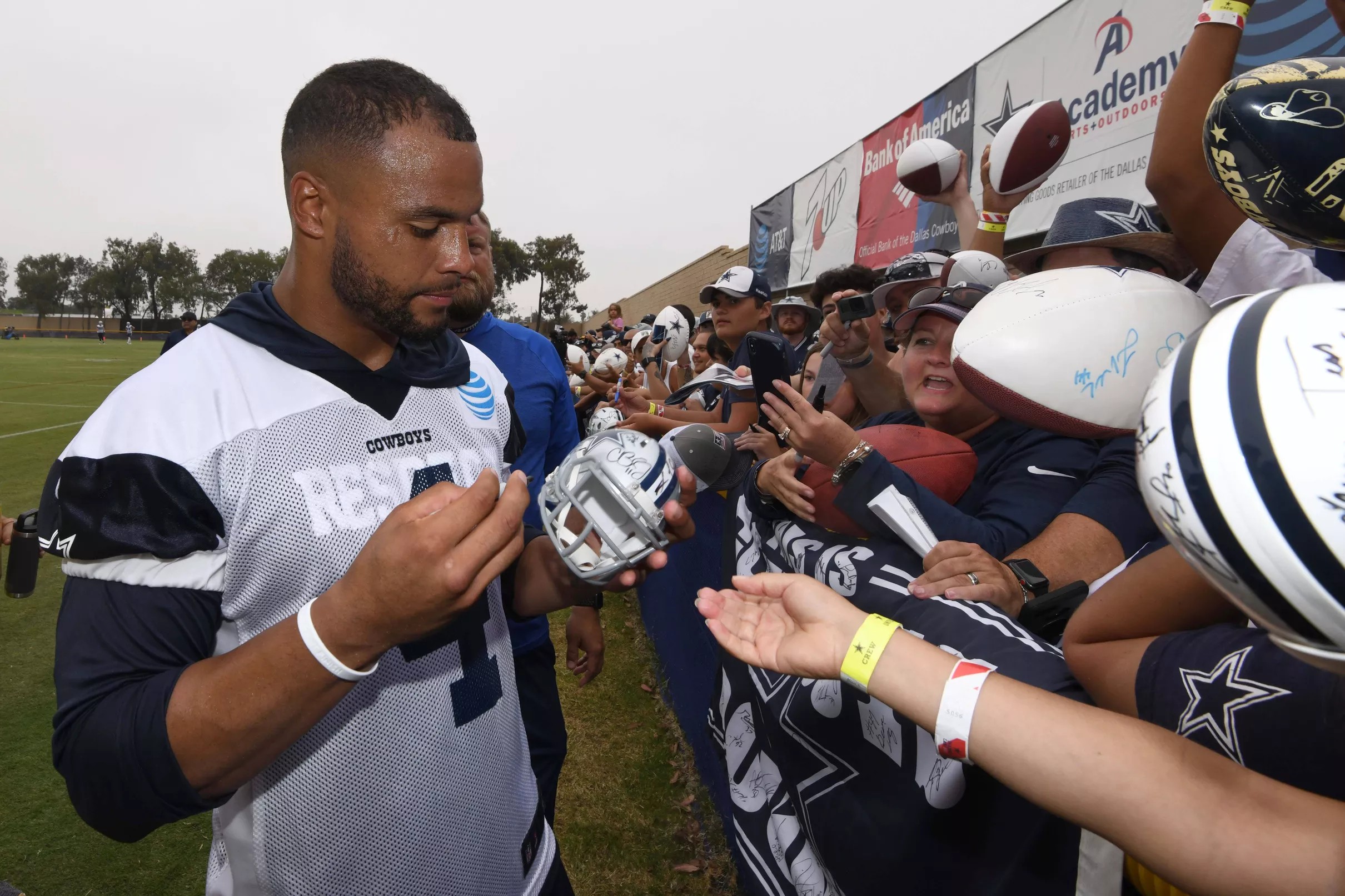 best-intriguing-storylines-at-the-cowboys-training-camp-bvm-sports