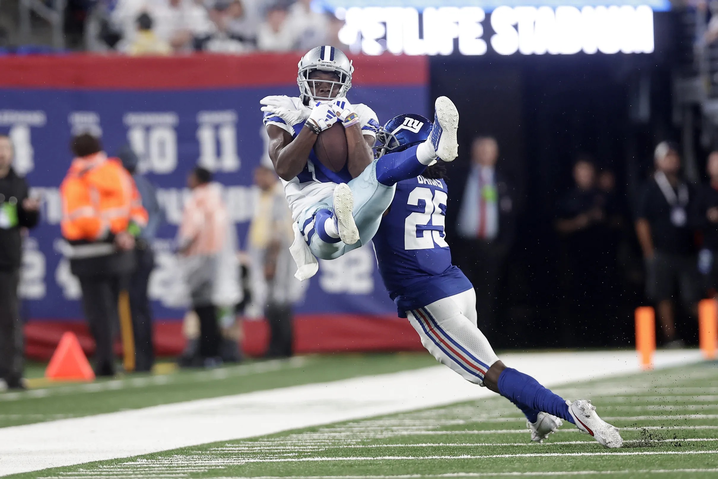 Fresno State WR Jalen Moreno-Cropper signs with Dallas Cowboys