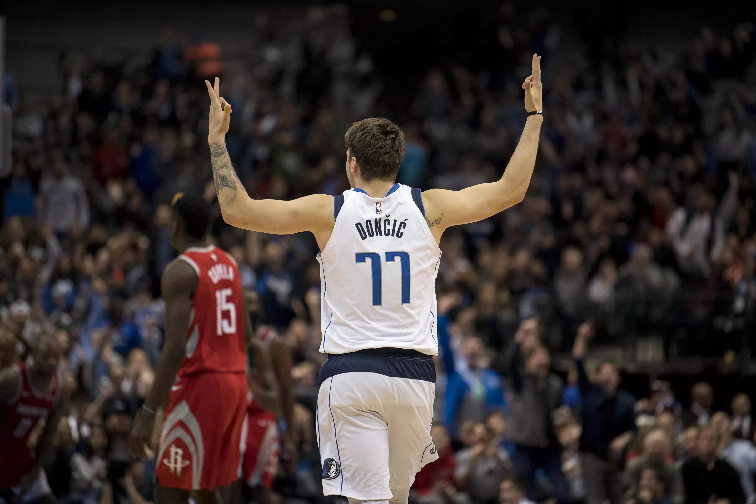 luka doncic kicks on court