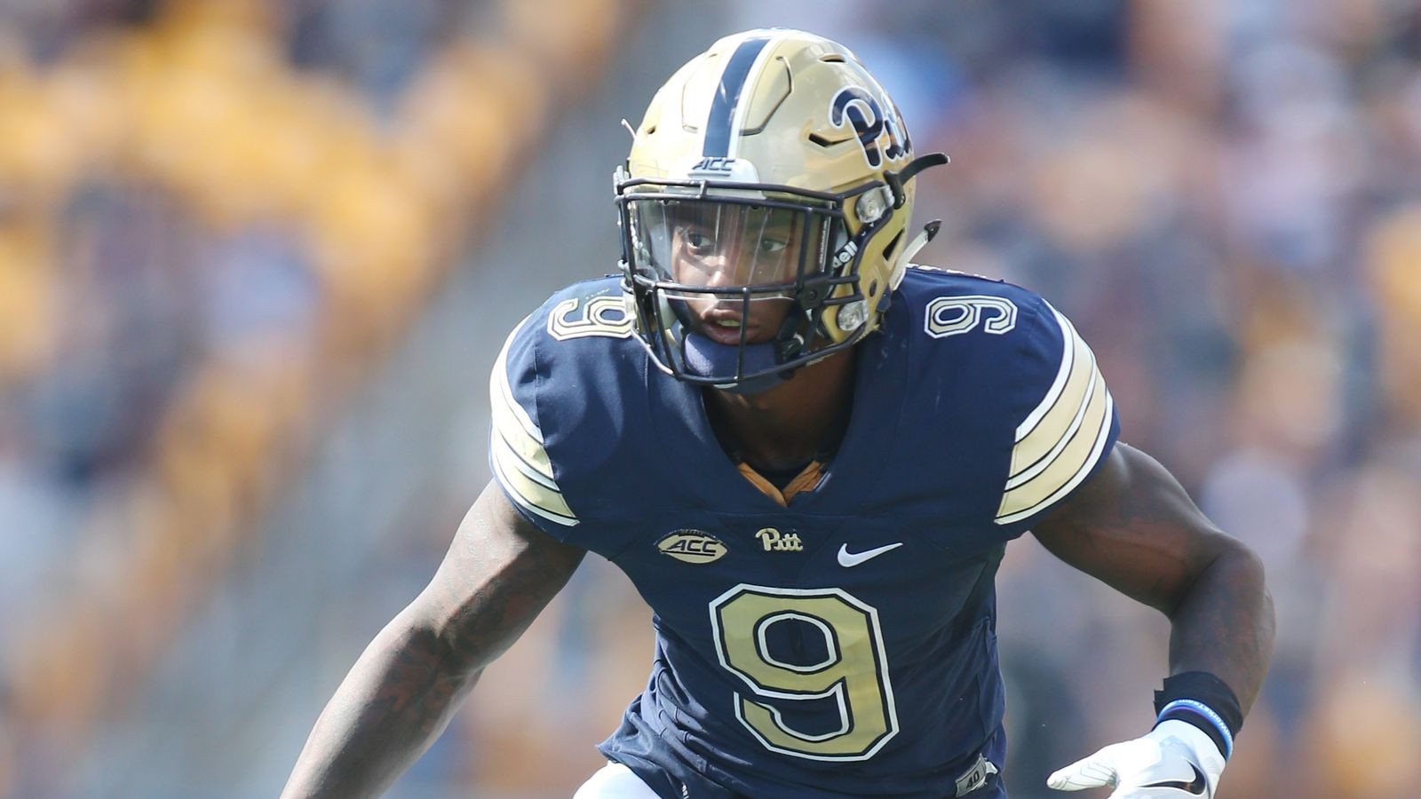 jordan-whitehead-confirmed-as-out-for-regular-season-with-arm-injury