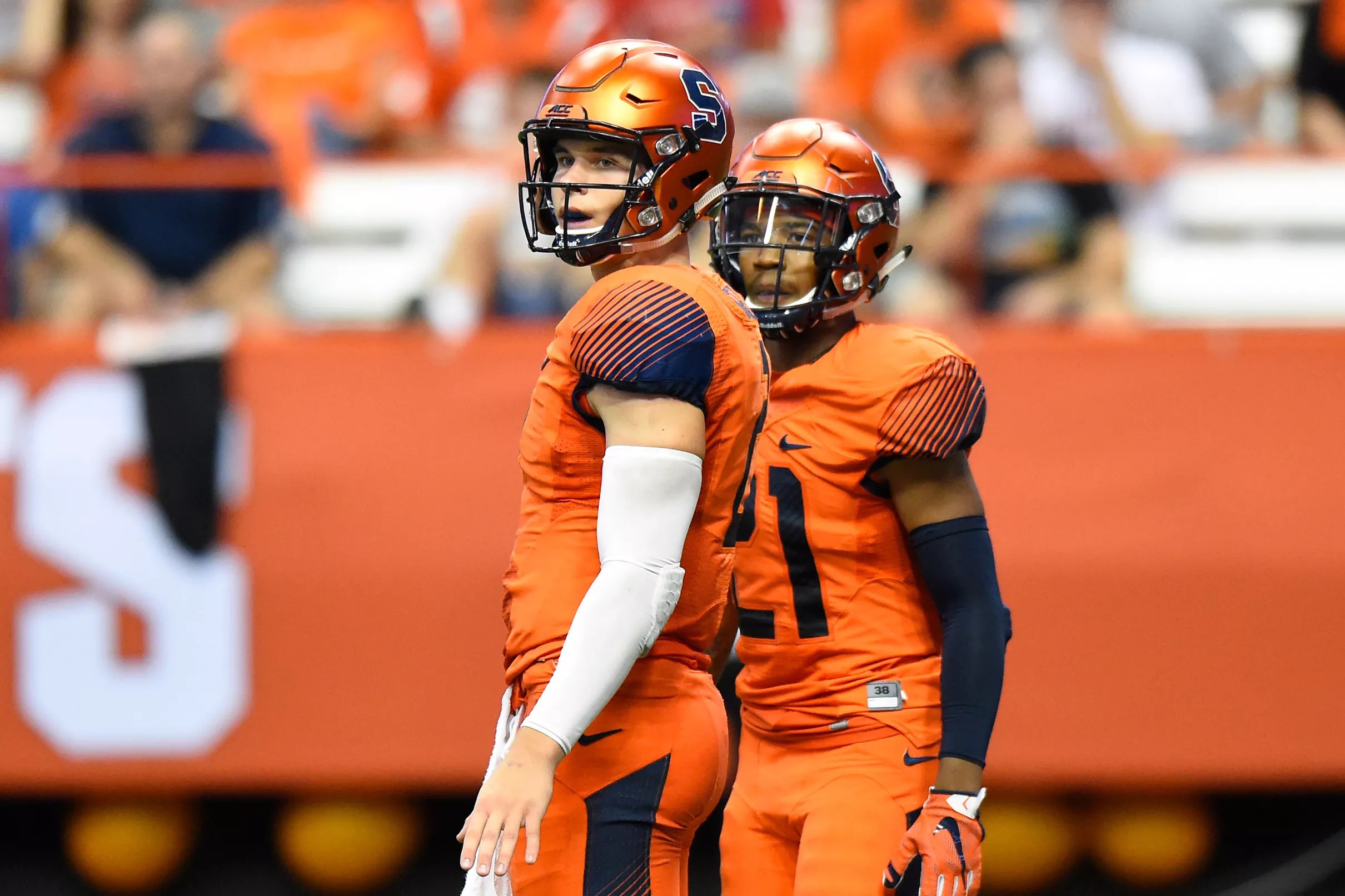 syracuse-football-unveils-preseason-depth-chart