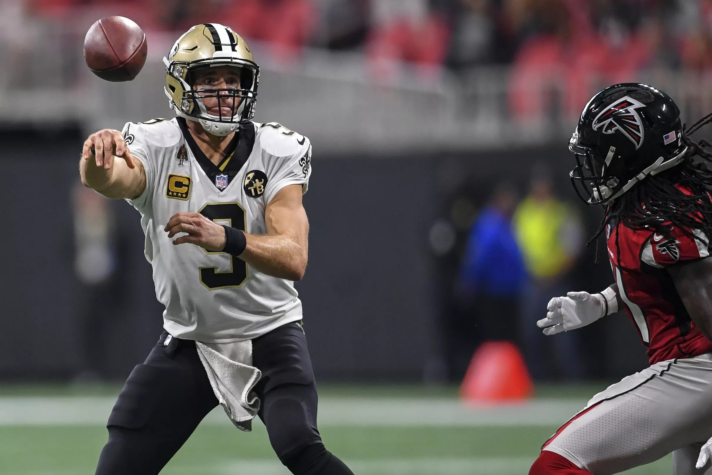 Saints Stun Falcons At Home | Drew Brees Sets NFL Completions Record ...