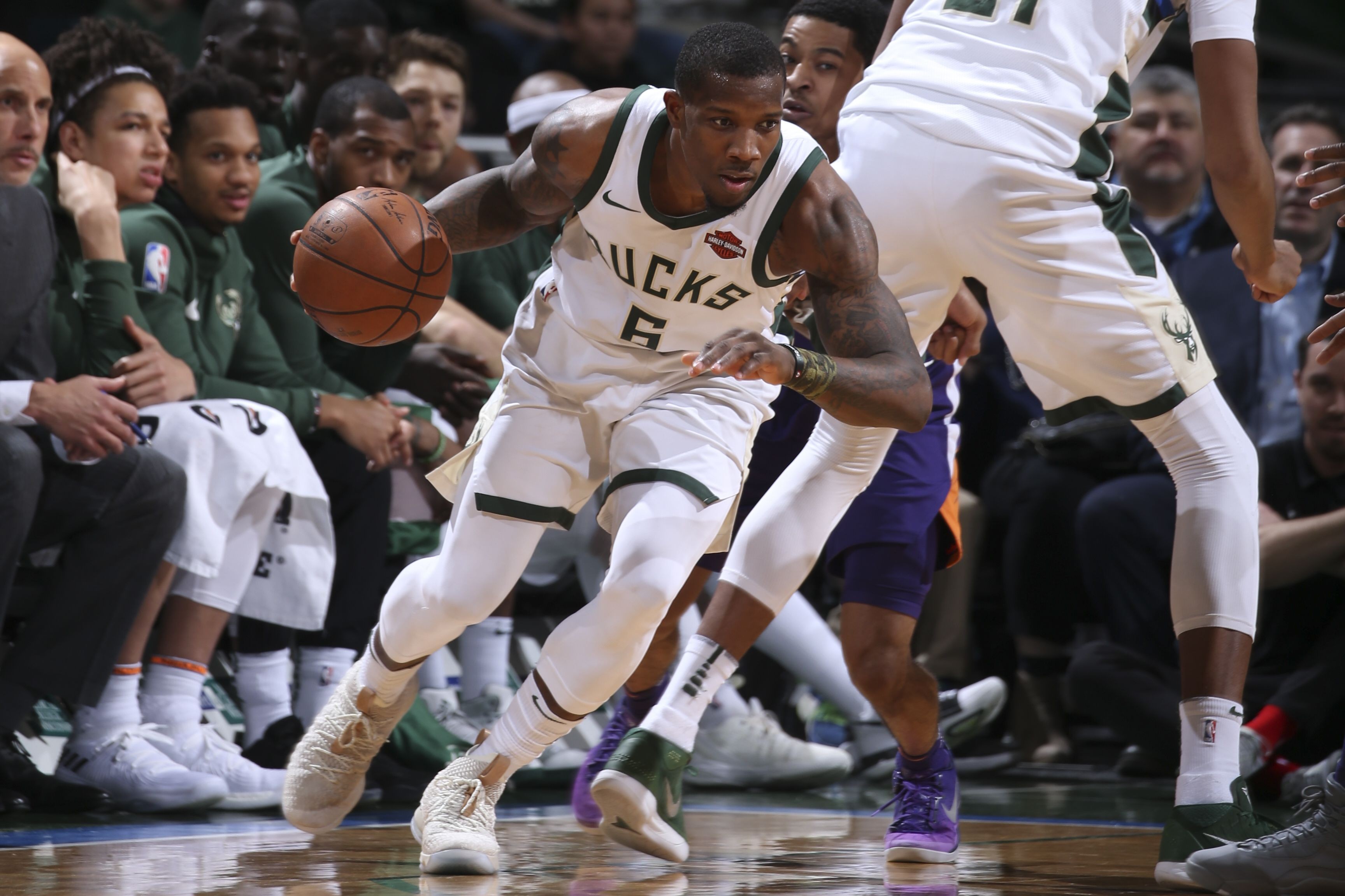 Phoenix Suns trading Eric Bledsoe continues to prove positive