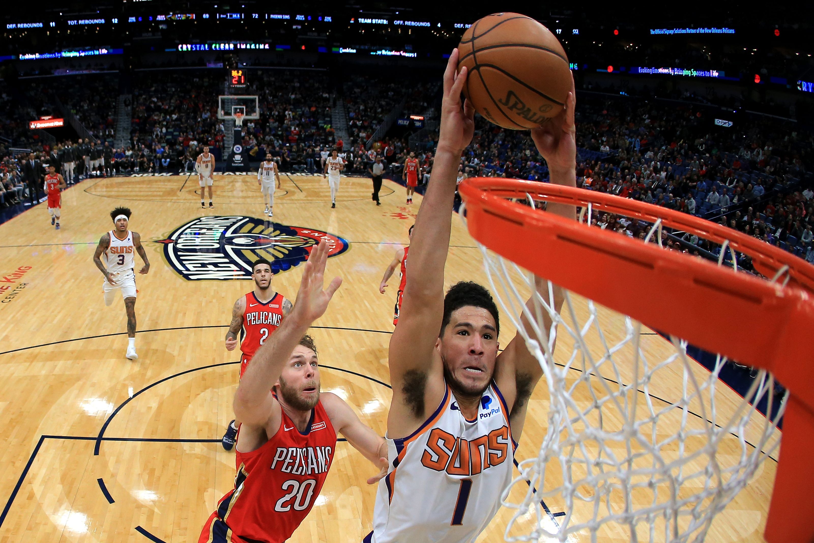 The Phoenix Suns’ Devin Booker knows how to get buckets