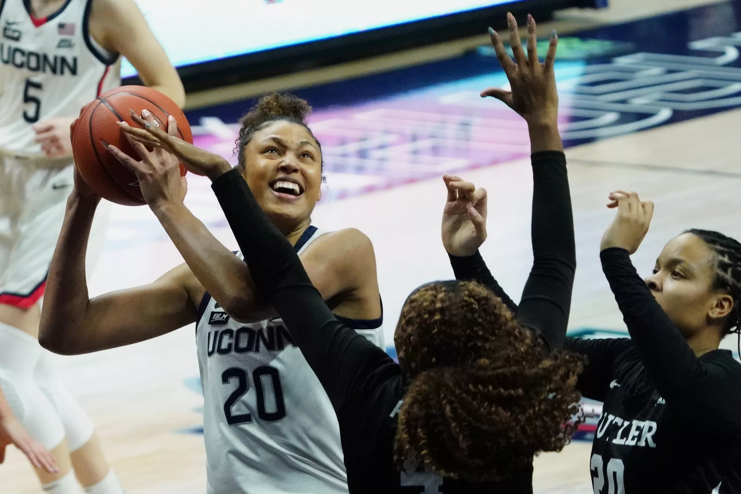 UConn Women’s Basketball Demolishes Butler, 103-35