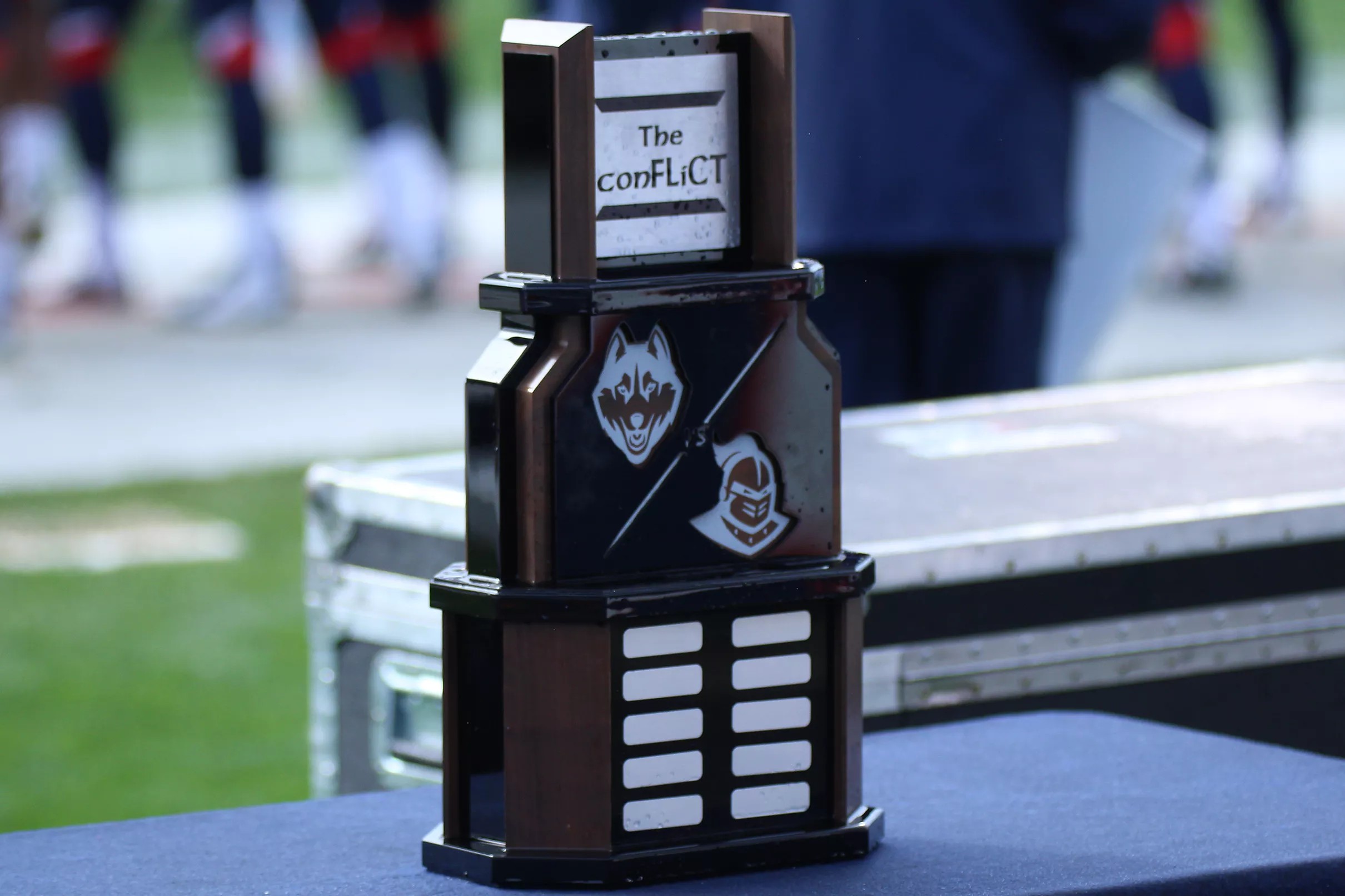 UConn football’s future schedules likely to include AAC teams