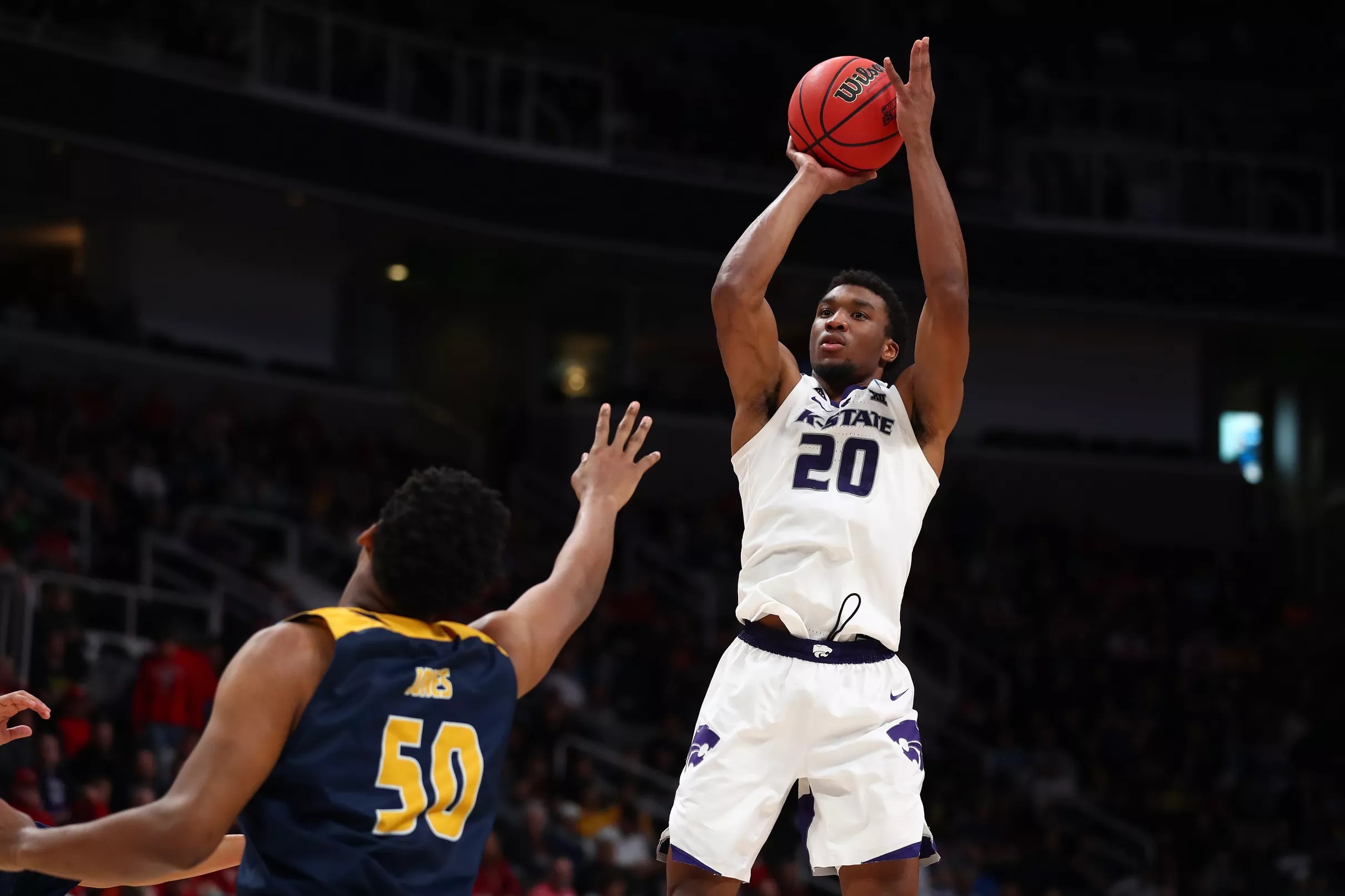 Kansas State Fends Off Arkansas Pine-Bluff