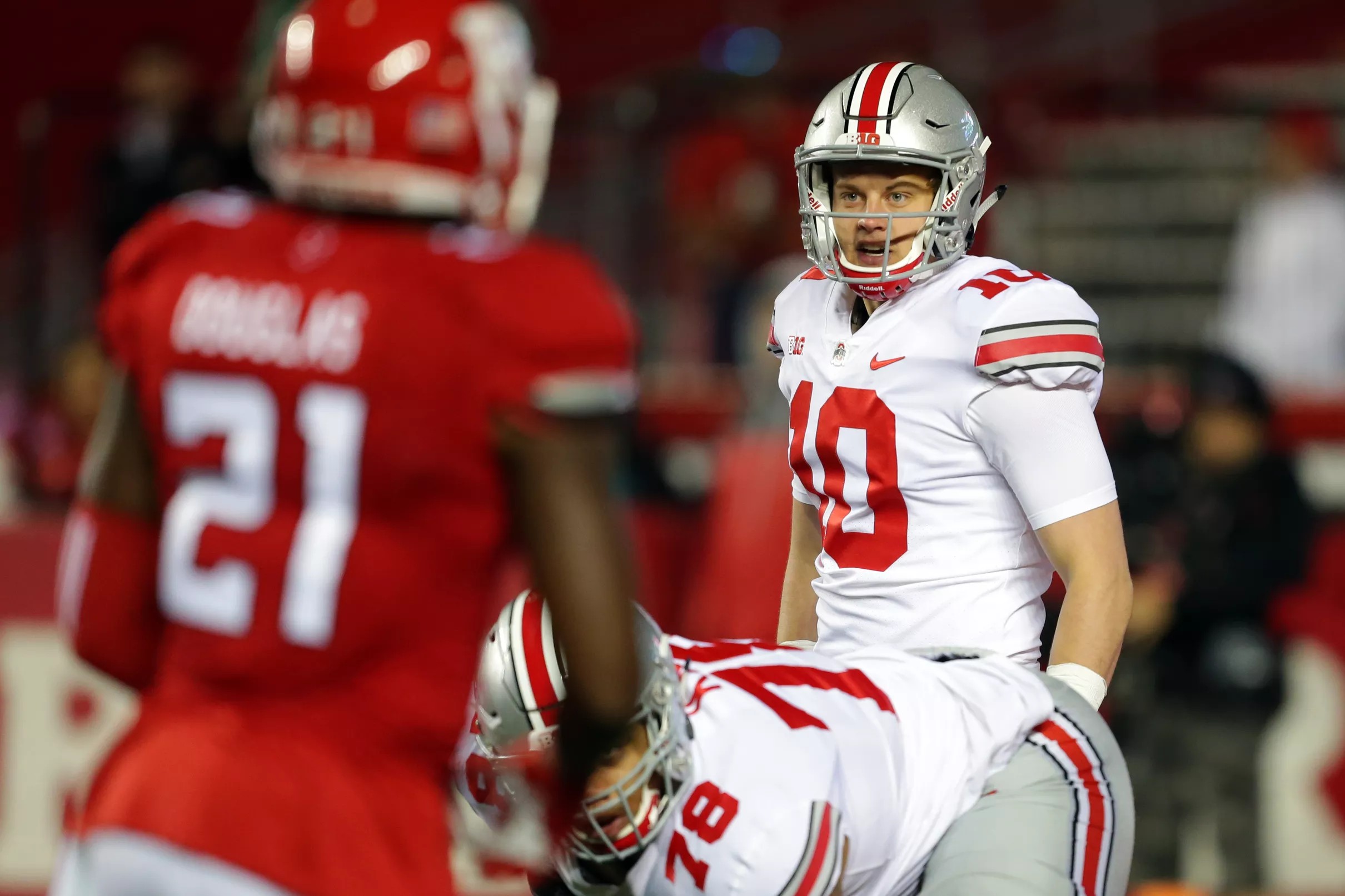 Ohio State’s QB room could stay stacked with Joe Burrow ‘leaning toward