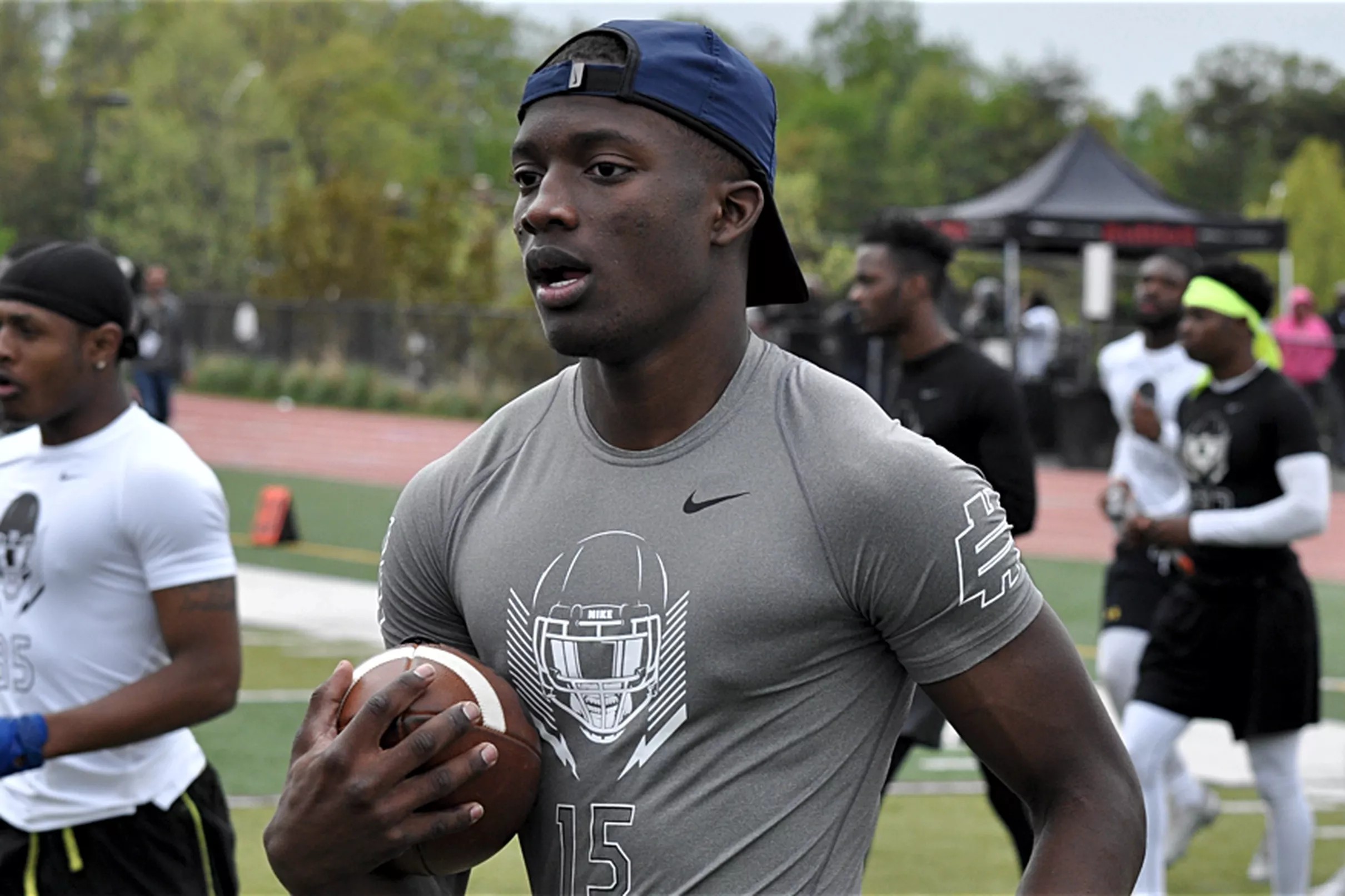 Ohio State offers 3star QB scholarship during visit to Columbus