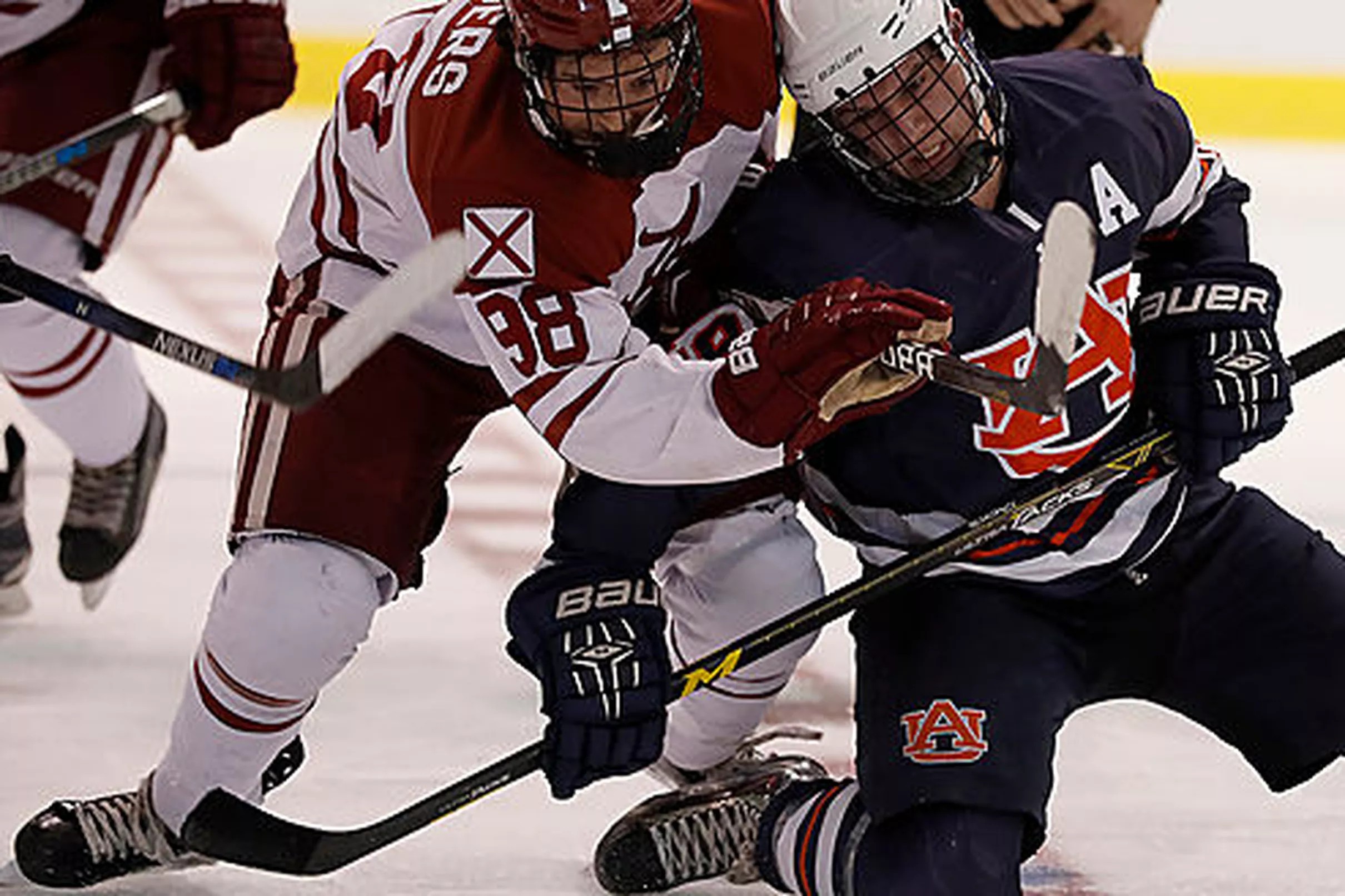 Alabama Hockey looks to remain perfect in its rivalry with Auburn