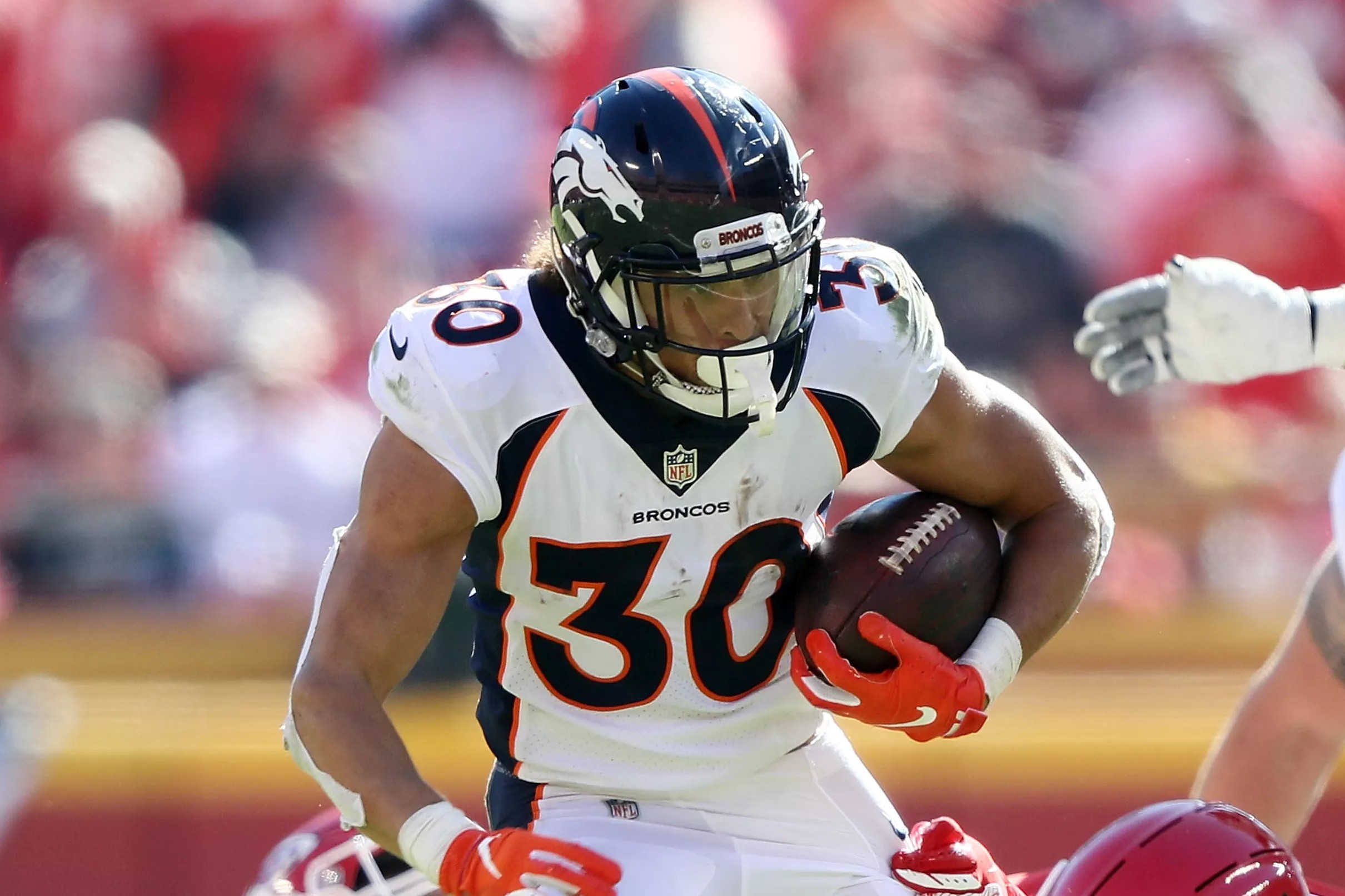 Ultimate Fan ‘Run. The. Ball.’