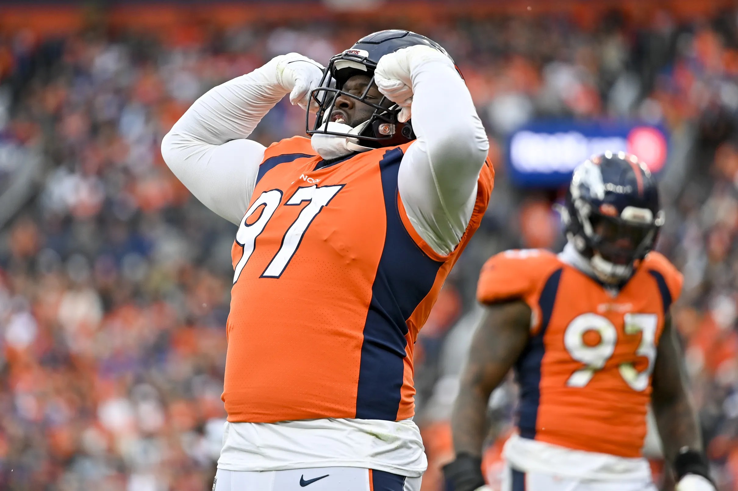 Colorado Sunshine: Broncos' Mike Purcell nominated for USAA Salute to  Service Award, Broncos