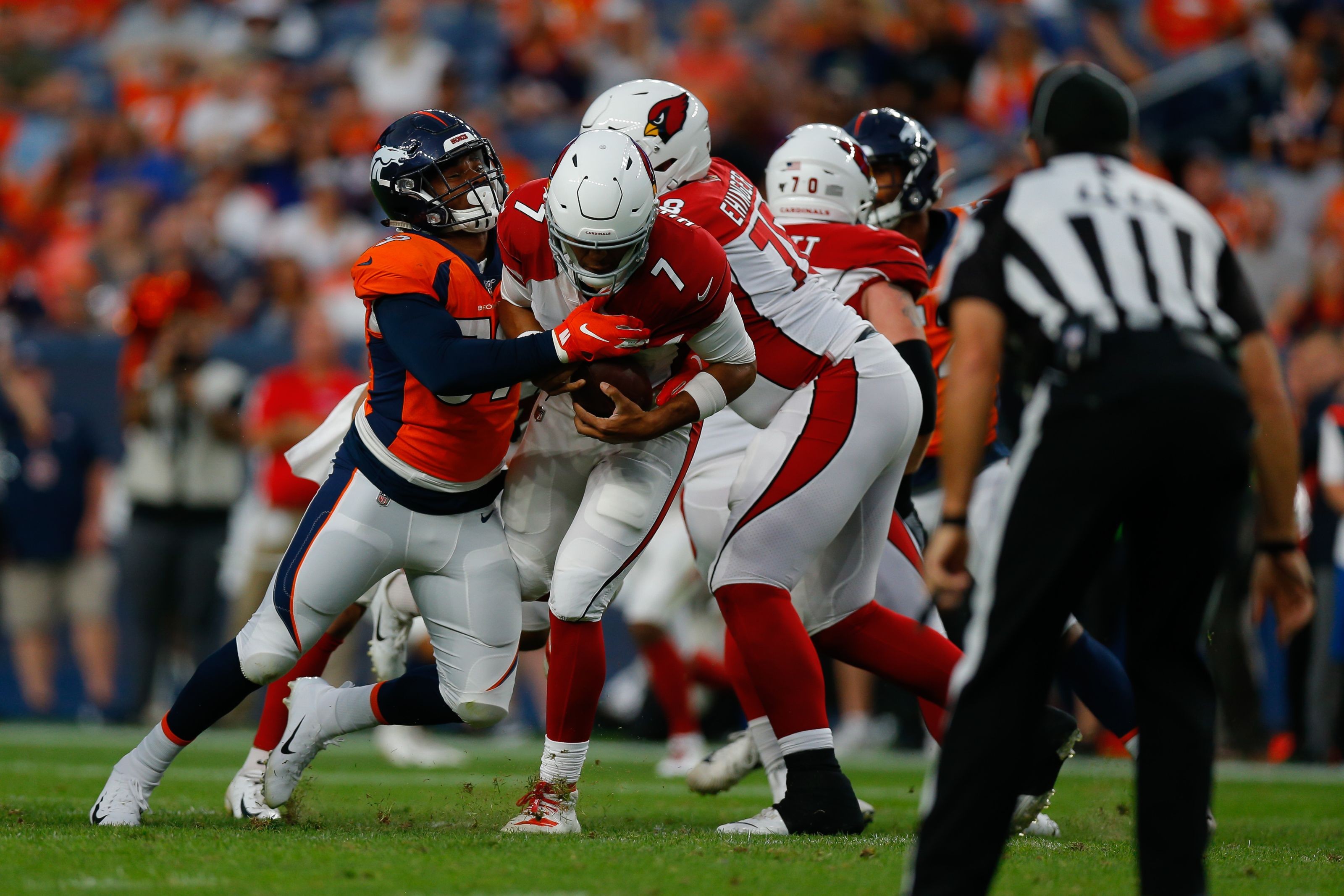 malik-reed-s-strong-preseason-earns-him-roster-spot