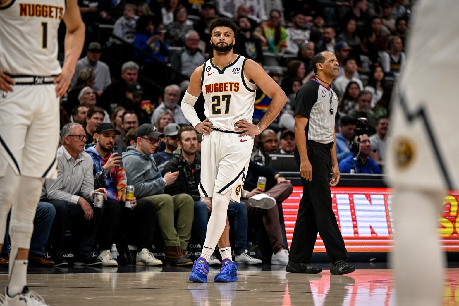 Intense Nuggets rout Suns but Jamal Murray injures left ankle – Boulder  Daily Camera
