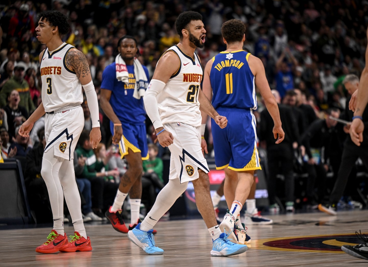 Jamal Murray scores 28, Nikola Jokic sinks 18 free throws to lead