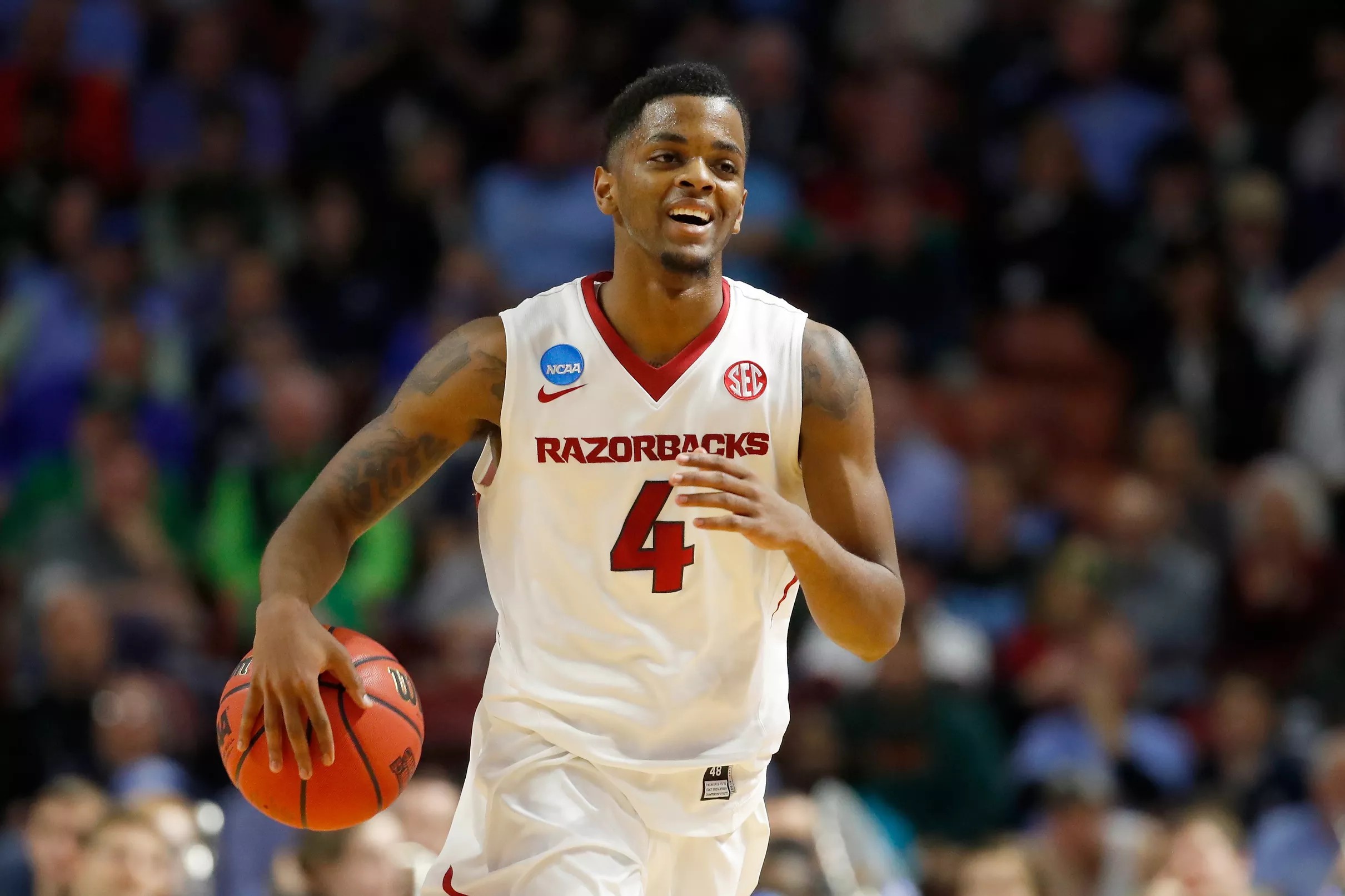 Arkansas Basketball Picked to Finish 6th in SEC