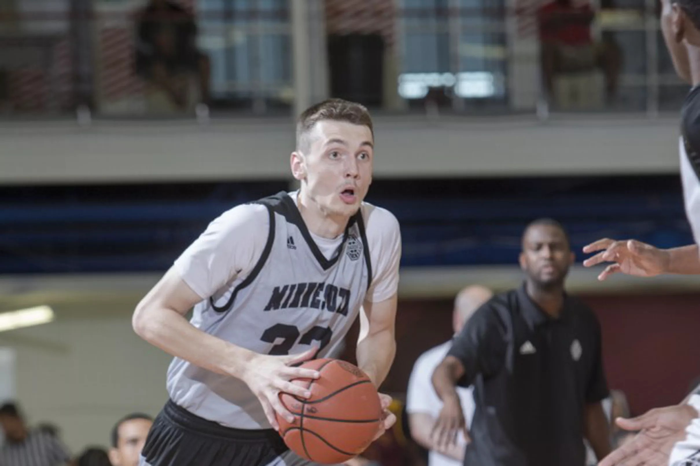 Matthew Hurt sets decision date