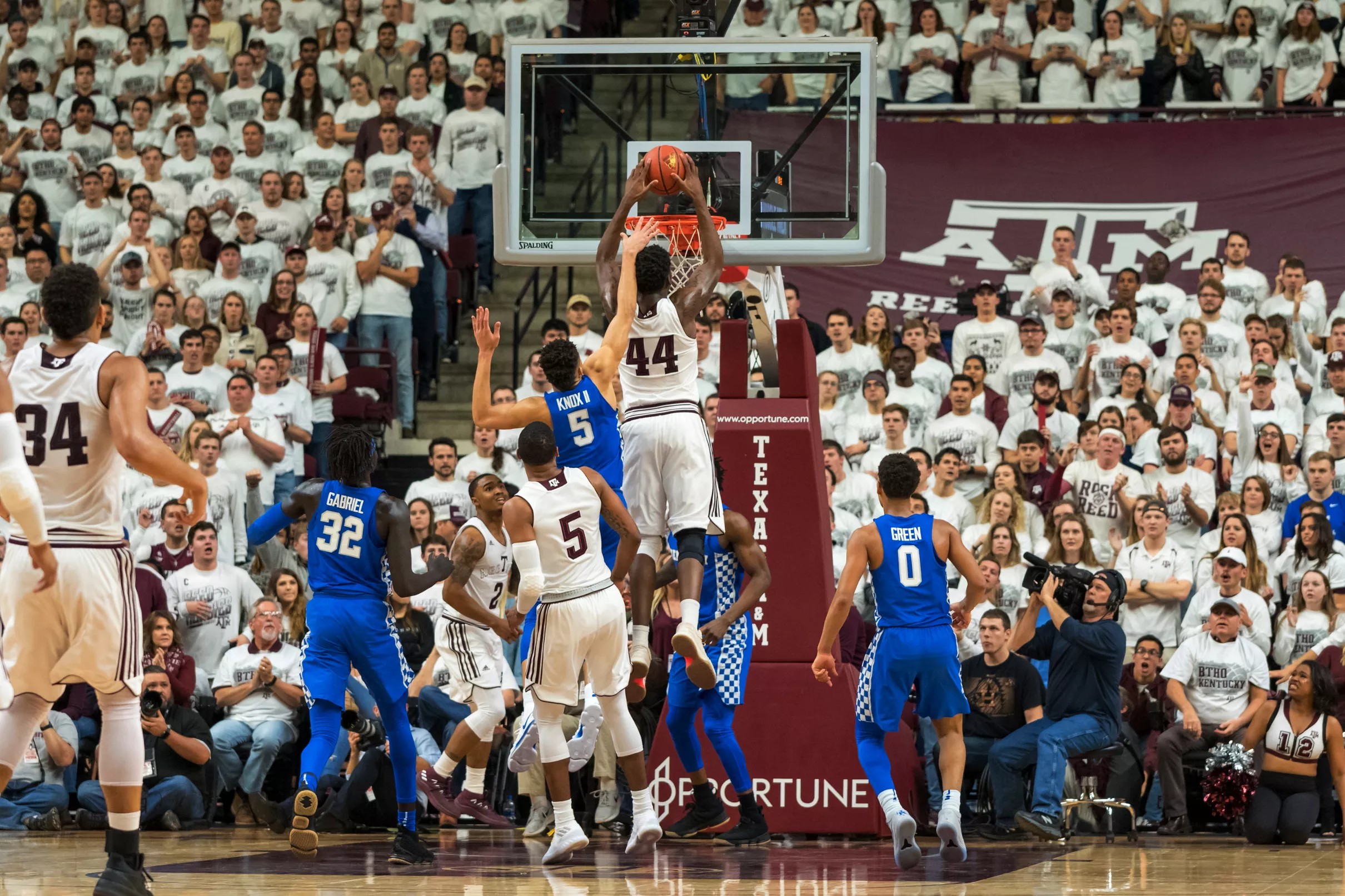 Kentucky Basketball slammed by Texas A&M 5 things to knox, box score